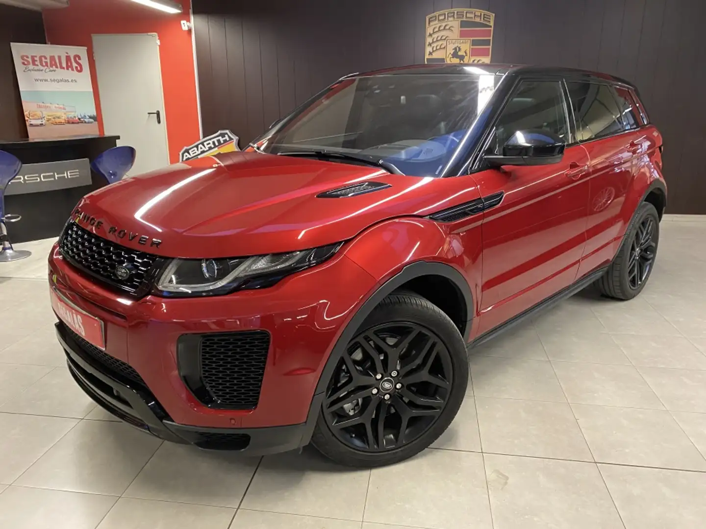 Land Rover Range Rover Evoque 2.0 I4 MHEV R-Dynamic AWD Aut. 300 Rosso - 2