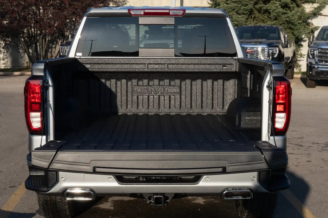 GMC Sierra 1500 снимка GMC Sierra 1500