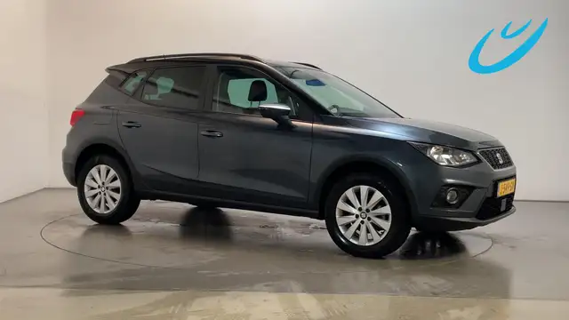 SEAT Arona 1.0 TSI Style Business Intense Navigatie Parkeerse