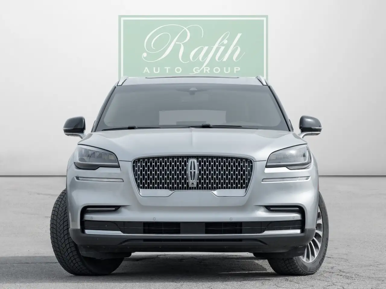 Lincoln Aviator снимка Lincoln Aviator