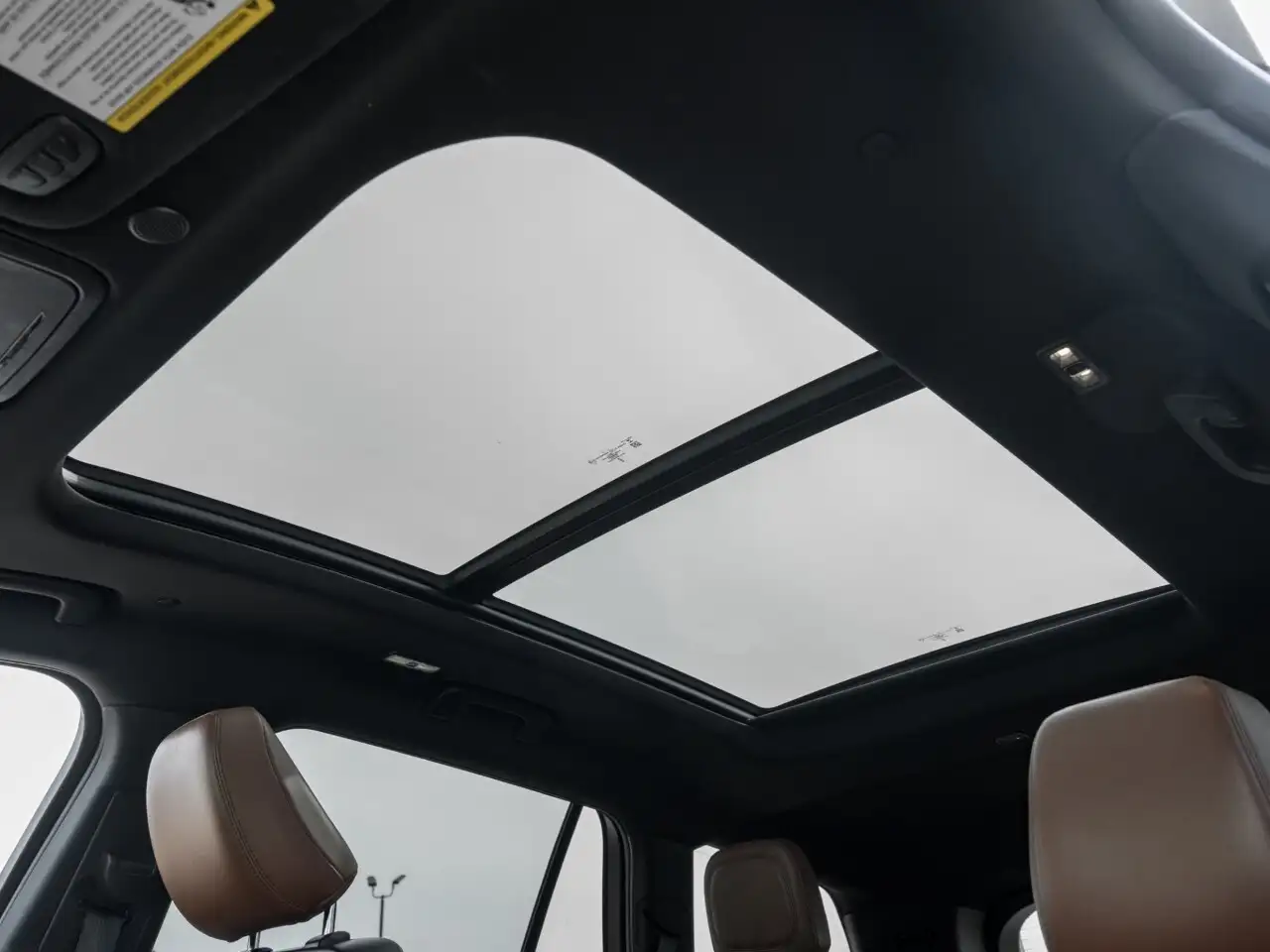 Lincoln Aviator снимка Lincoln Aviator