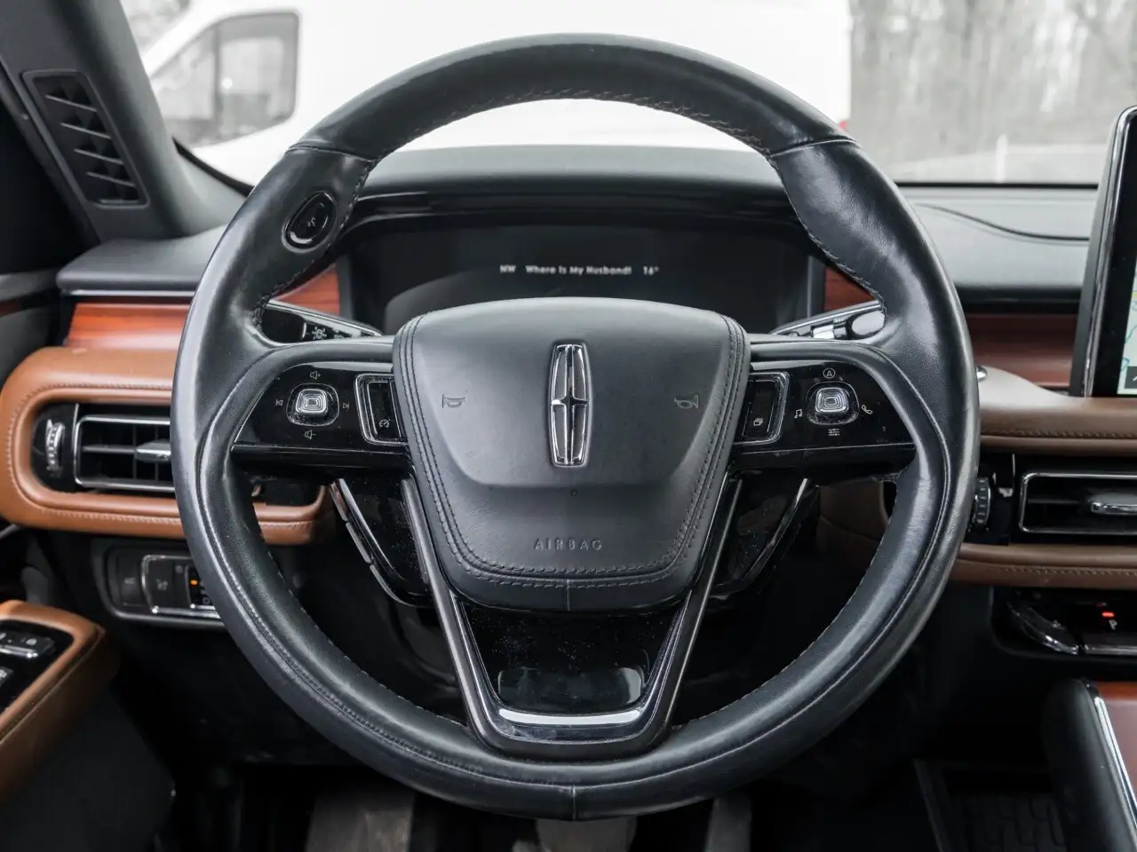 Lincoln Aviator снимка Lincoln Aviator