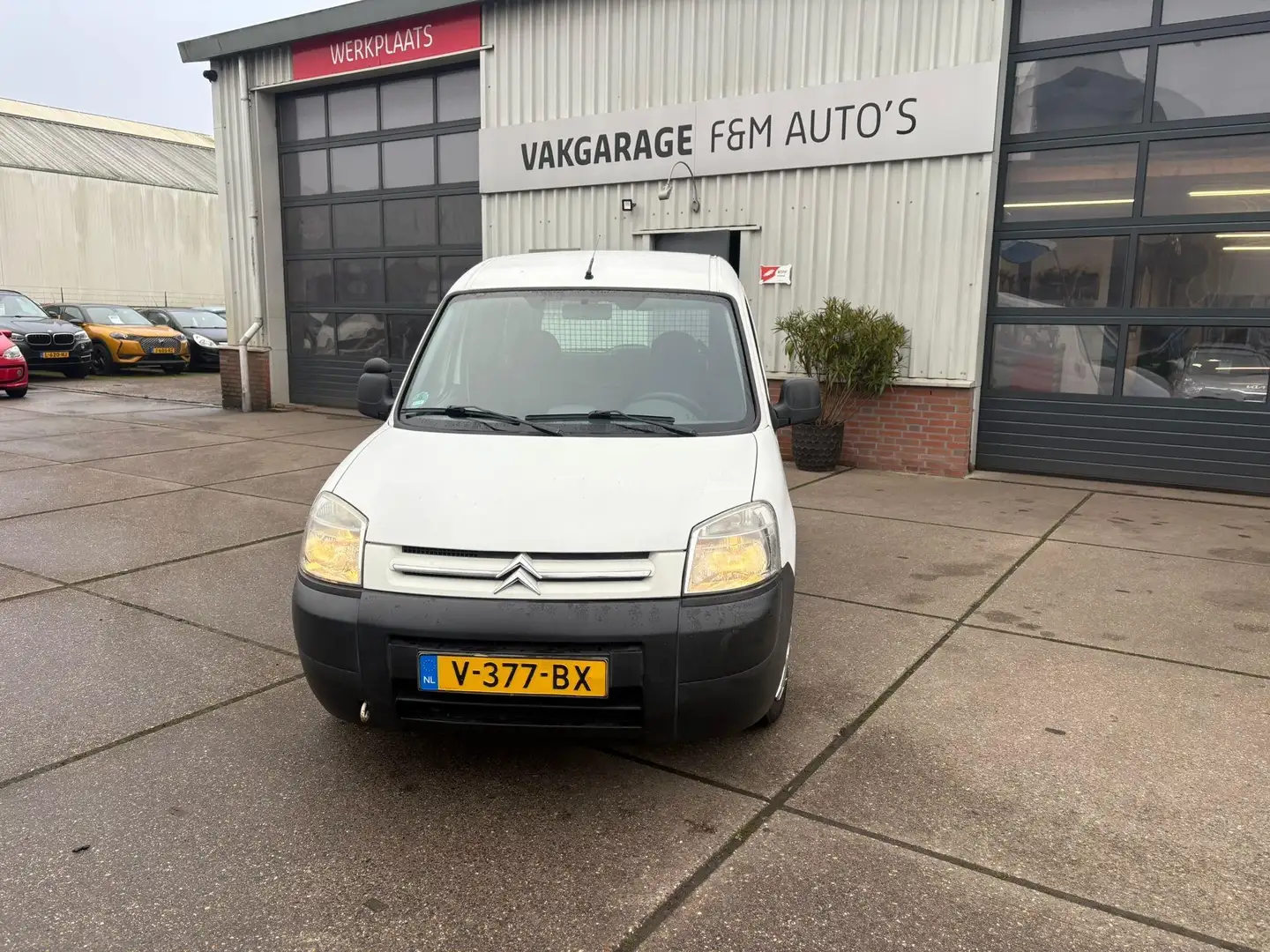 Citroen Berlingo 1.4i 600 - 2