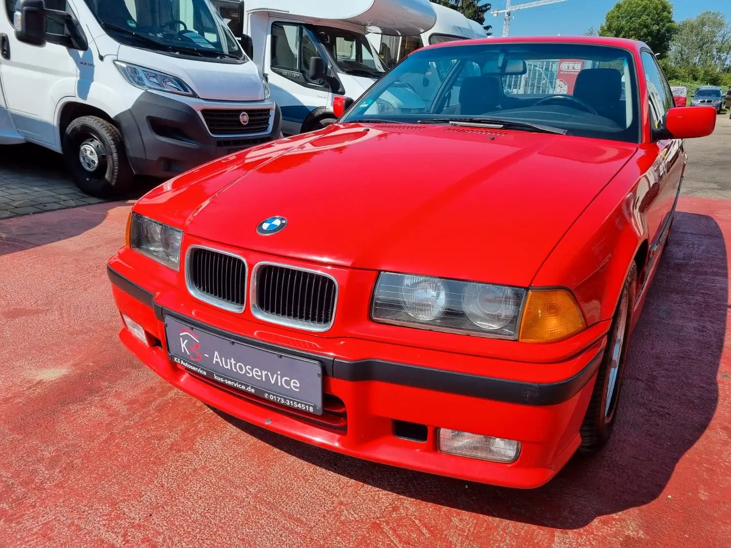 BMW 320 i Coupe M-Paket - 1