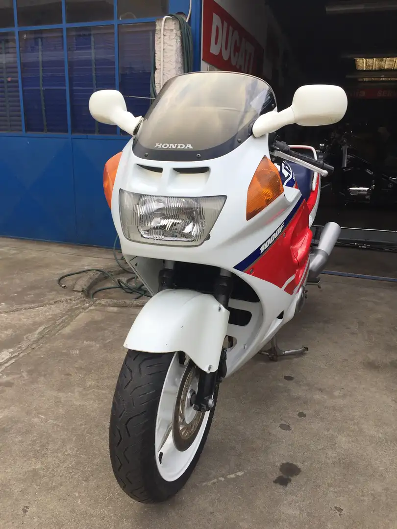 Honda CBR 1000 - 2