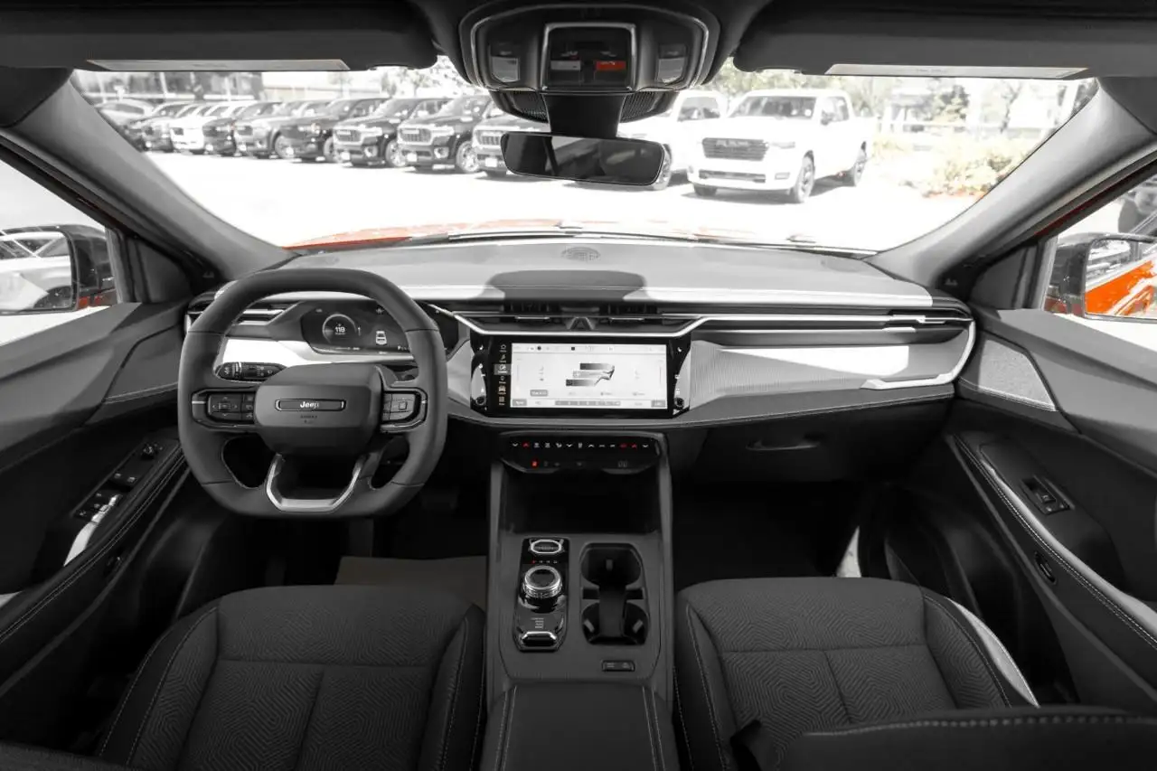 Jeep Cherokee снимка Jeep Cherokee