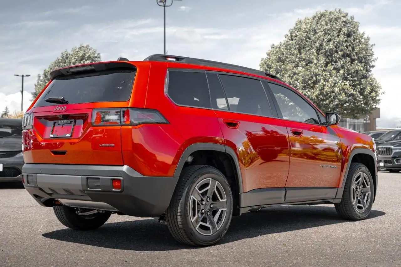 Jeep Cherokee снимка Jeep Cherokee
