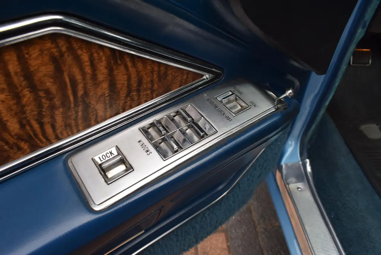 Cadillac Deville Coupe Convertible 7.7L 375 PK !! UNIEK !!, foto 9