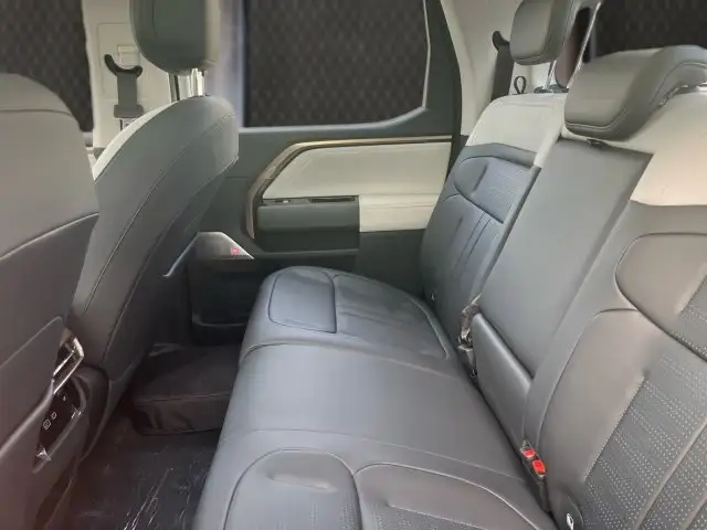 Maxus eTERRON 9 Flagship Ansicht 9