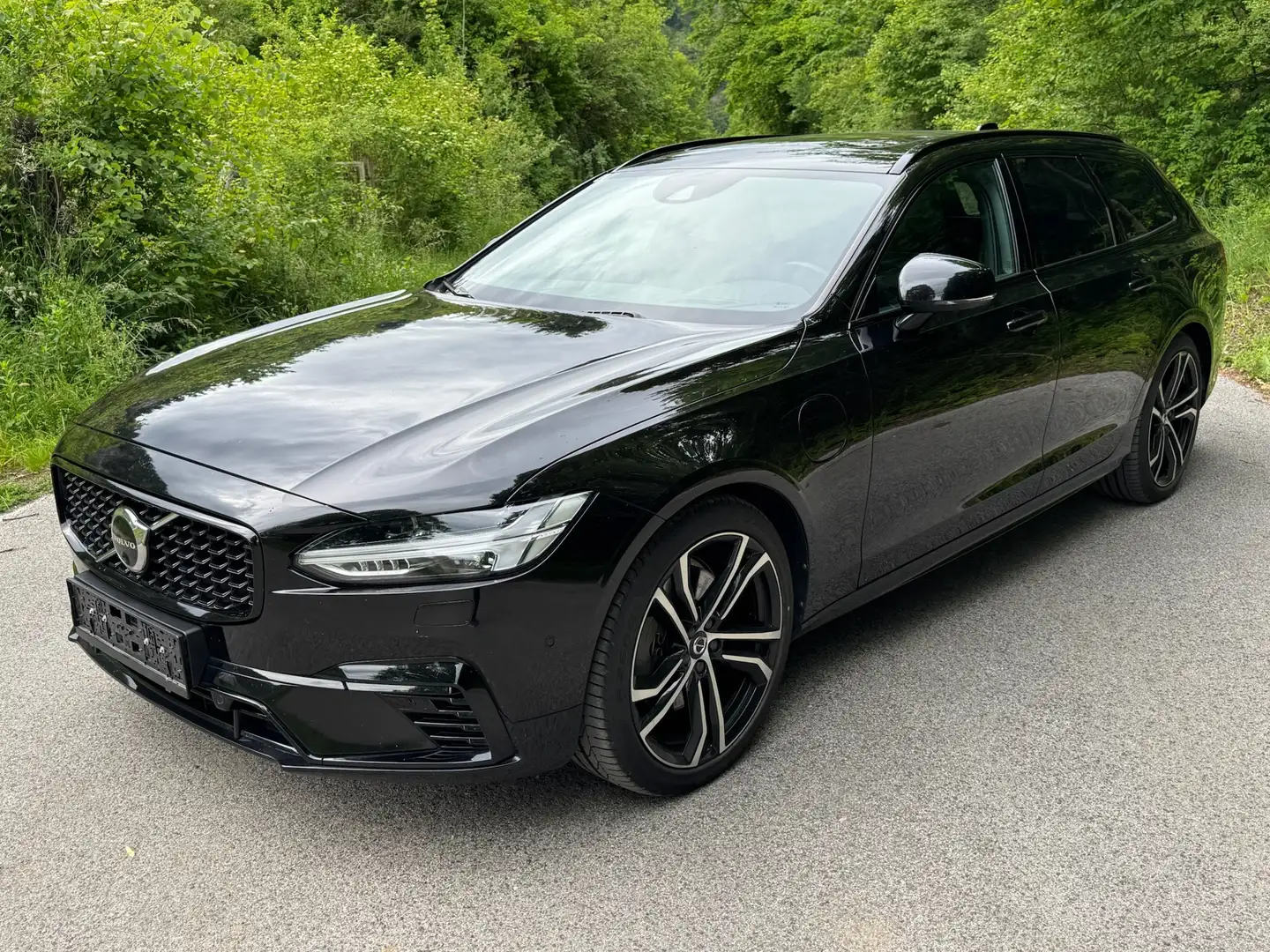 Volvo V90 V90 T6 AWD Recharge PHEV R Design R Design Schwarz - 2
