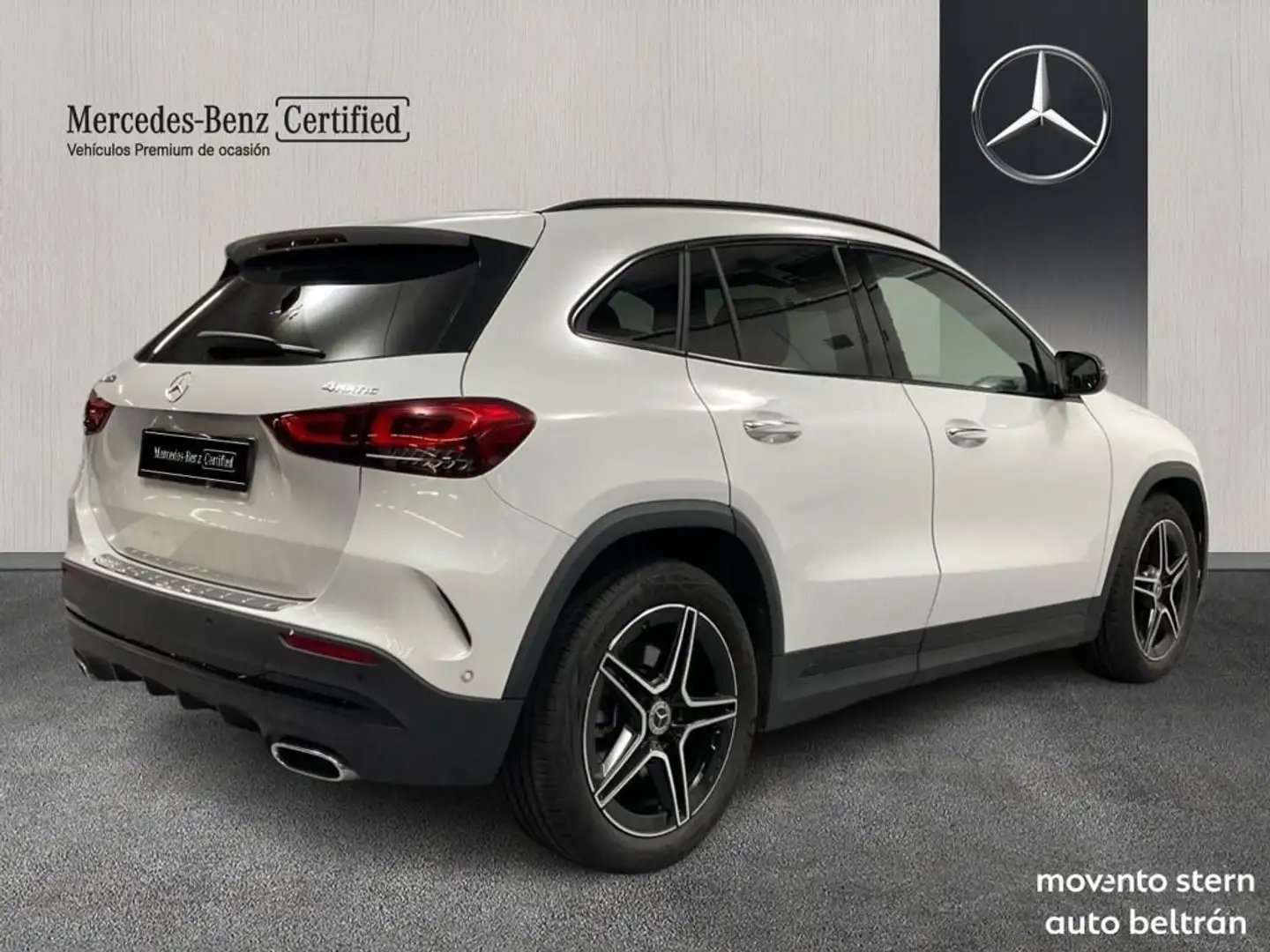 Mercedes-Benz GLA 250 4Matic 8G-DCT Blanco - 2