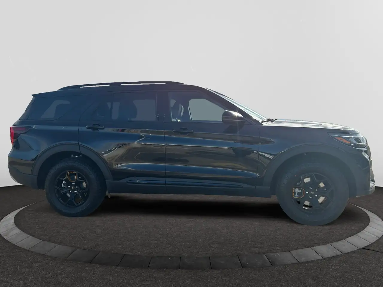 Ford Explorer photo Ford Explorer