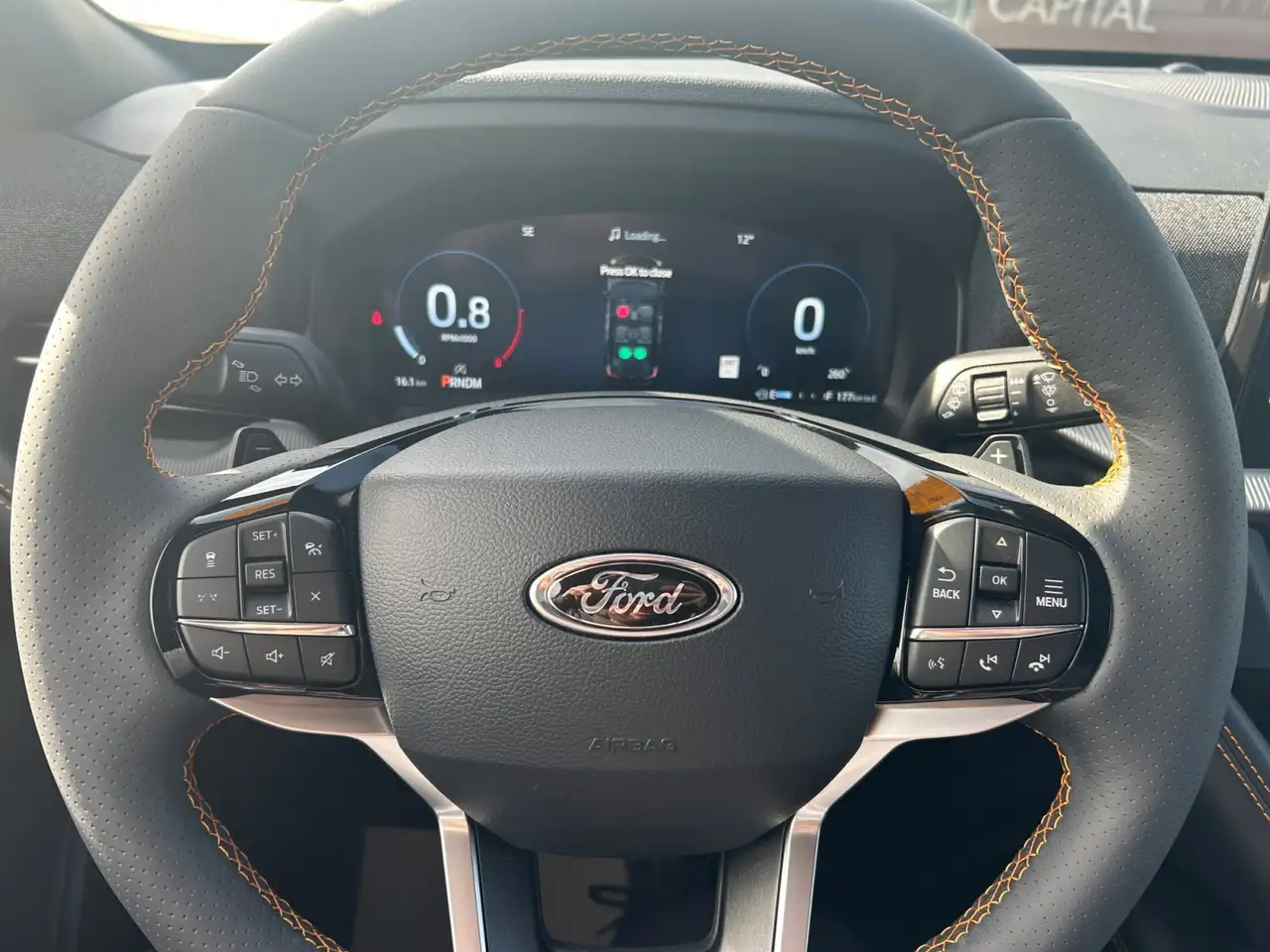 Ford Explorer photo Ford Explorer