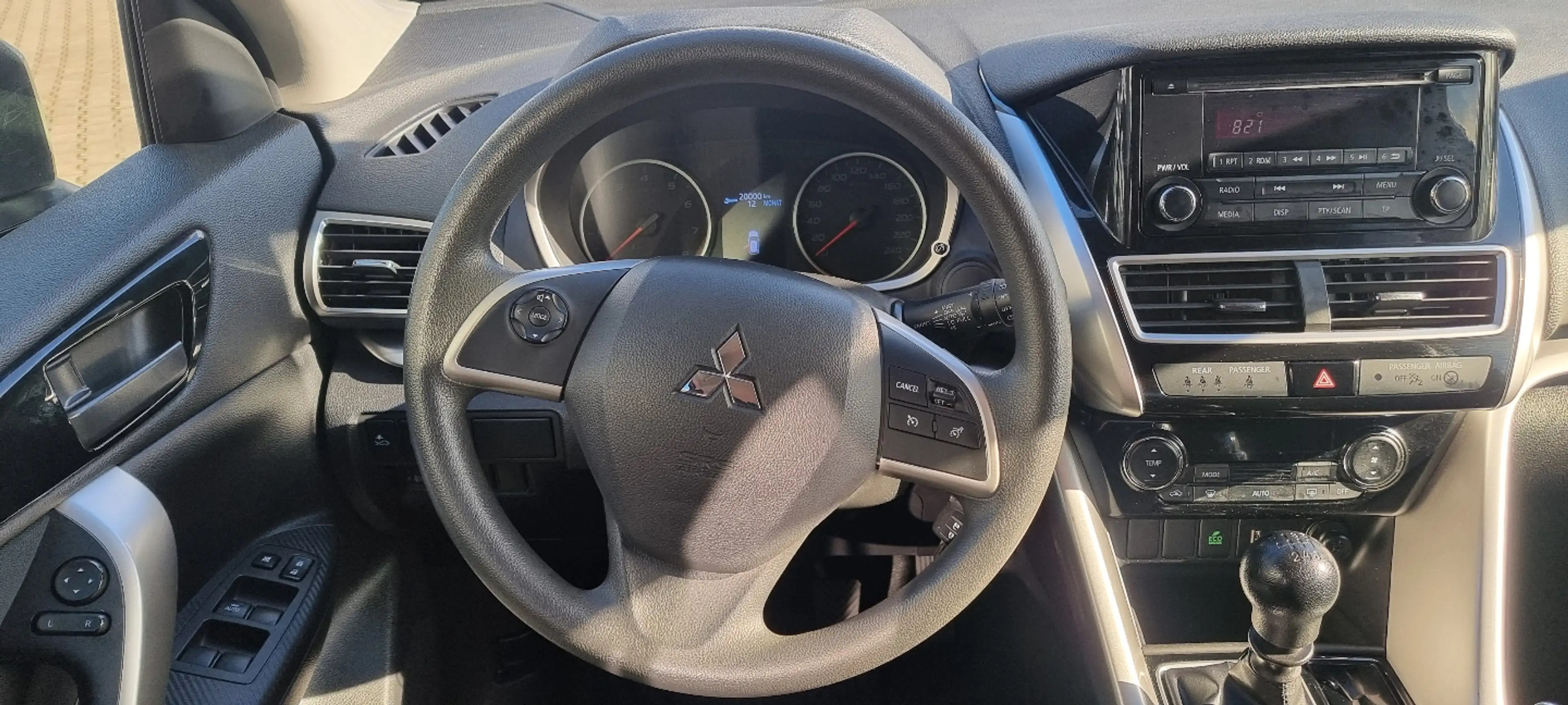 Mitsubishi Eclipse Cross BASIS 1.5 T-MIVEC 2WD 6-Gang — photo 12