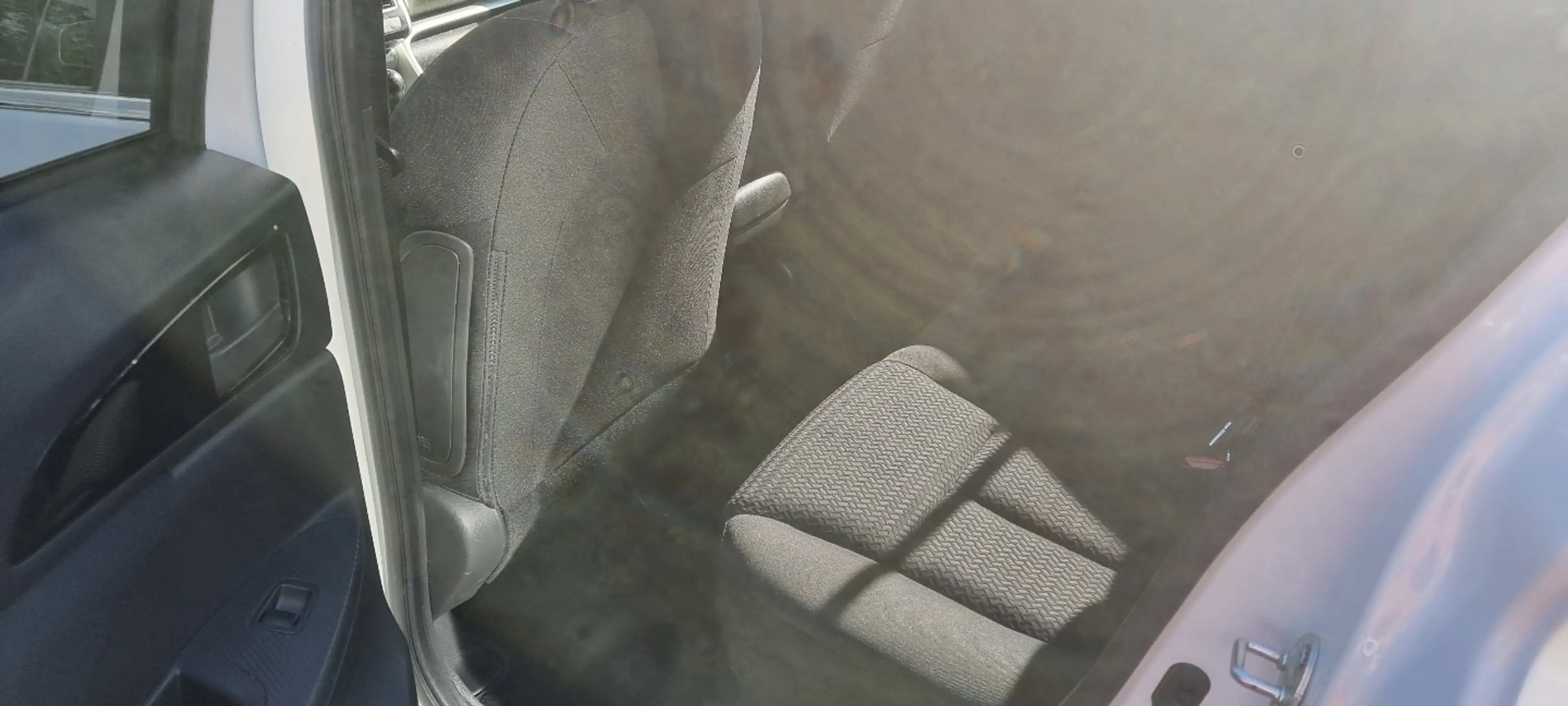 Mitsubishi Eclipse Cross BASIS 1.5 T-MIVEC 2WD 6-Gang — photo 6