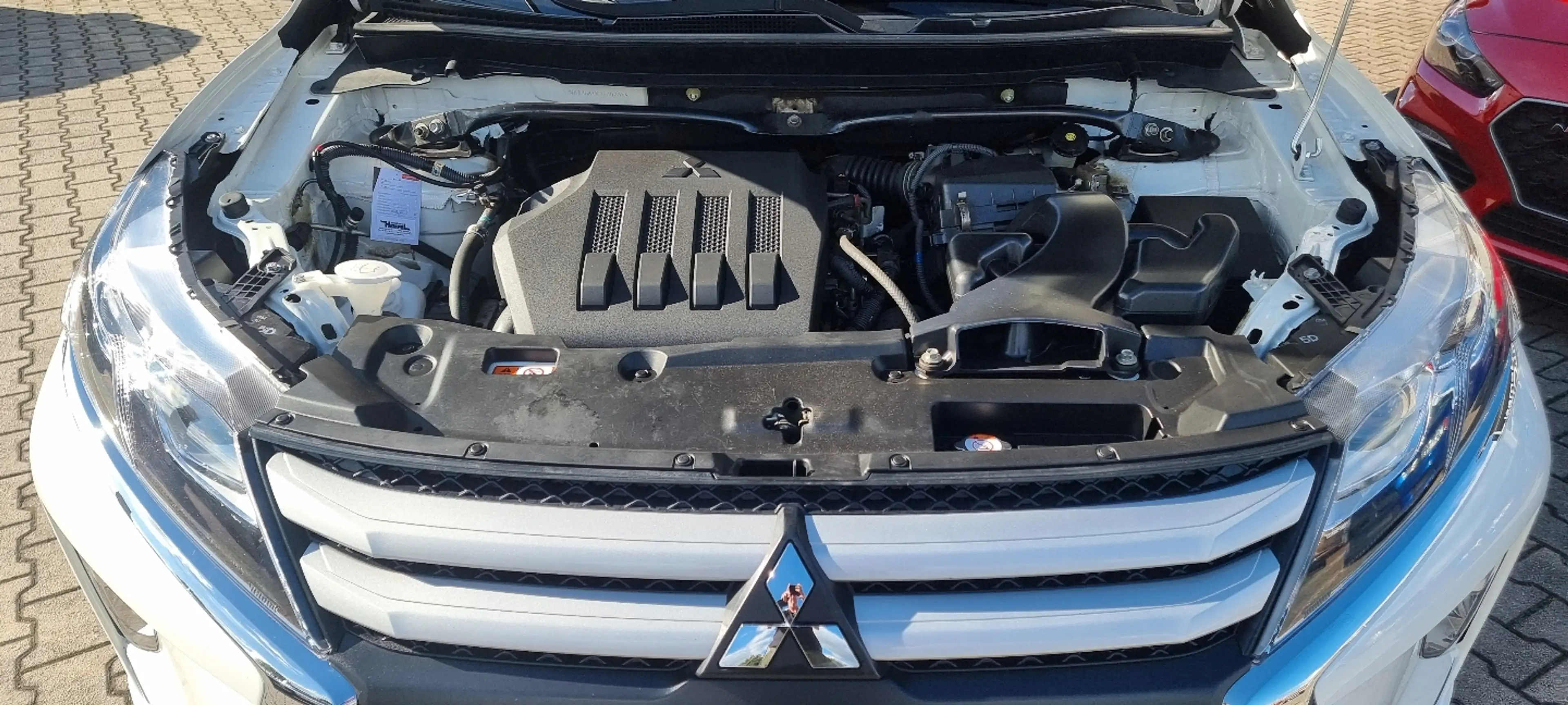 Mitsubishi Eclipse Cross BASIS 1.5 T-MIVEC 2WD 6-Gang — photo 14