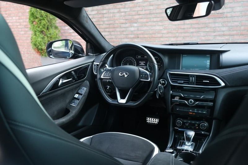Infiniti Q30 1.6t 165pk Aut. Sport City Black | Climate | Cruis — photo 12