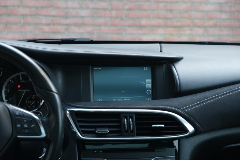 Infiniti Q30 1.6t 165pk Aut. Sport City Black | Climate | Cruis — photo 15