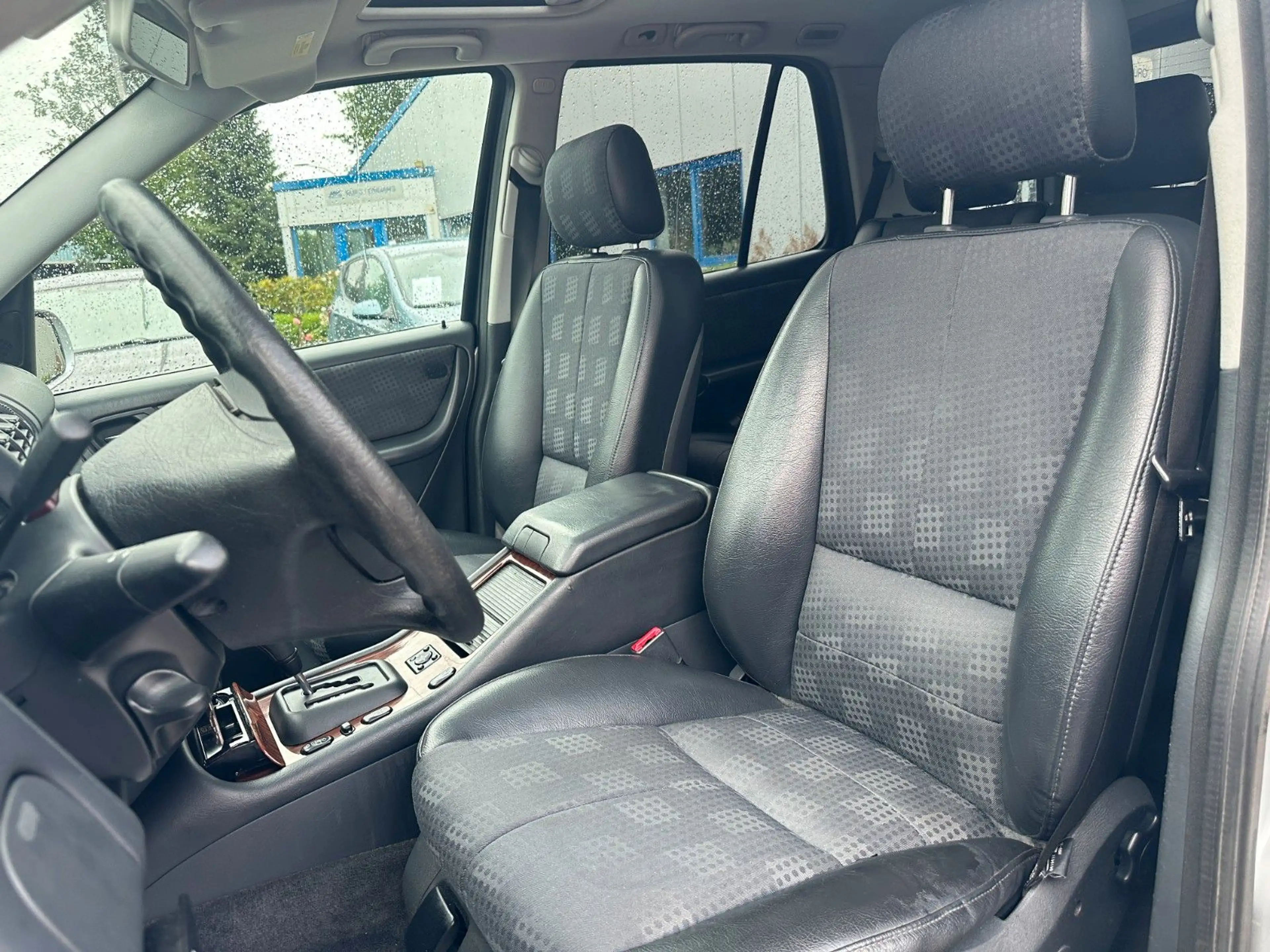 Mercedes-Benz ML 270 CDI Automatik HU AU08/2028 AHK 3.5T Klima — photo 14