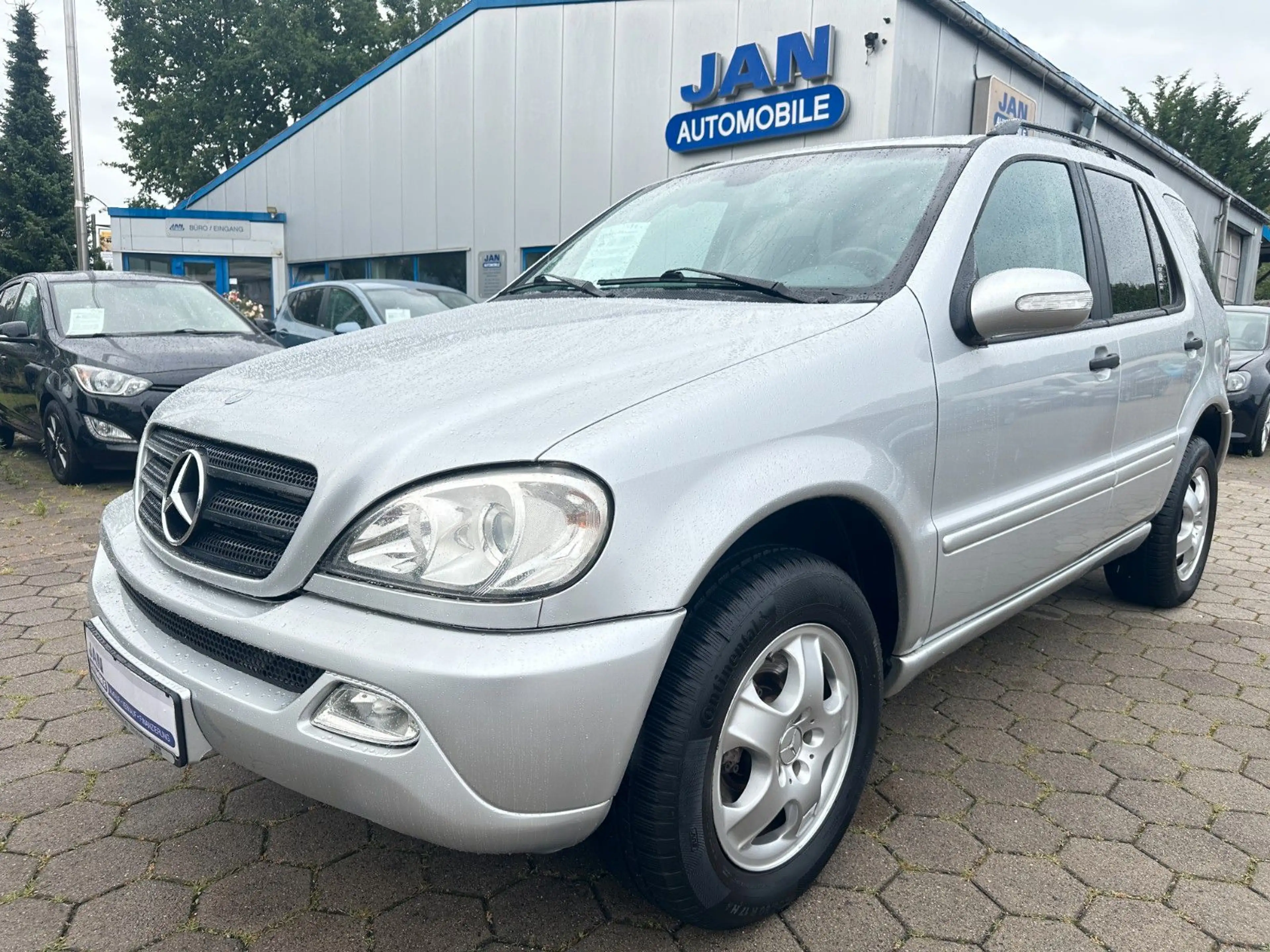 Mercedes-Benz ML 270 CDI Automatik HU AU08/2028 AHK 3.5T Klima