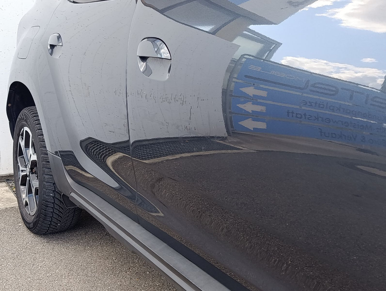 Dacia Duster II Prestige 1,5d Navi Vollleder Kamera — photo 7