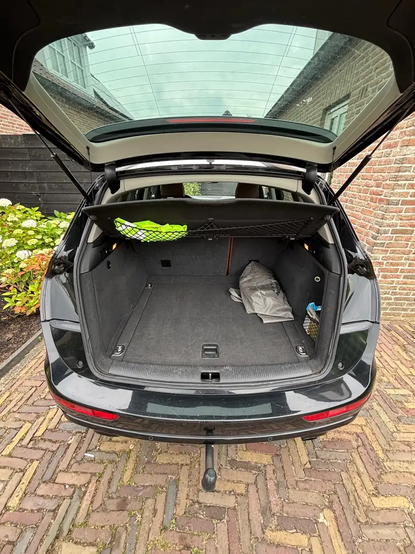 Audi Q5 Q5 2.0 TFSI q. PL.S Zwart - 2