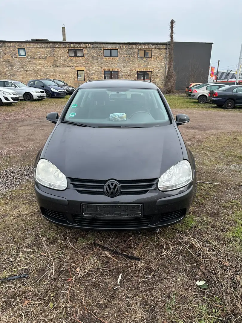 Volkswagen Golf 1.6 Trendline. Golf 5 Schwarz - 1