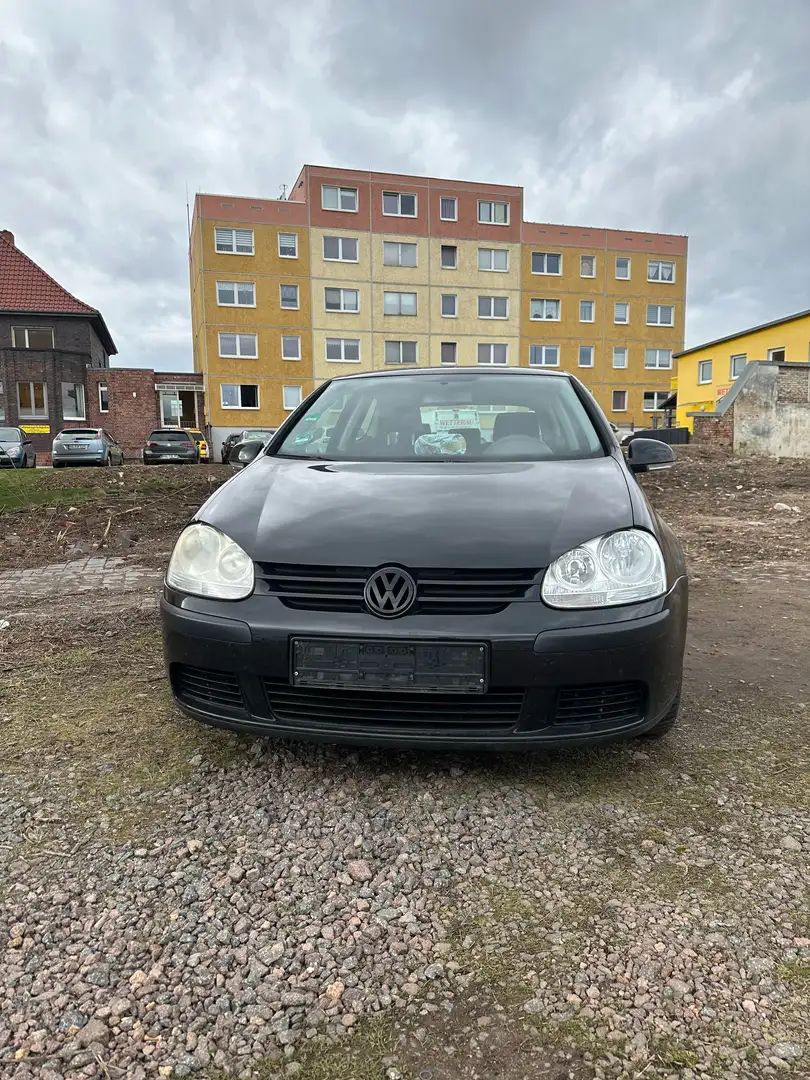 Volkswagen Golf 1.6 Trendline. Golf 5 Schwarz - 2
