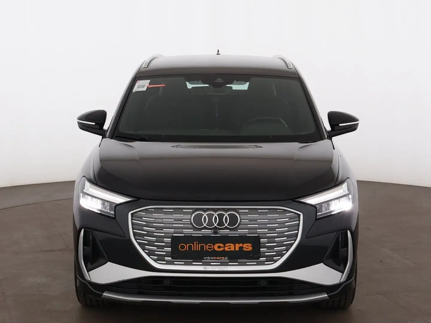 Audi Q4 e-tron 50 S-Line quattro 82kWh Aut LED RADAR Schwarz - 2
