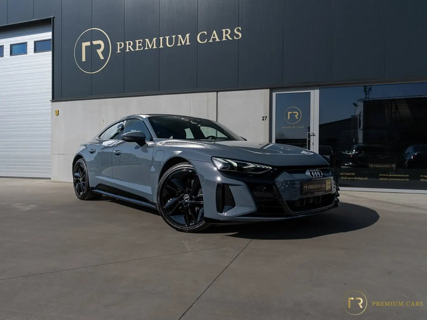 Audi e-tron GT Pano l 360°  Keyless l Carplay l Incl. 21% BTW Šedá - 2
