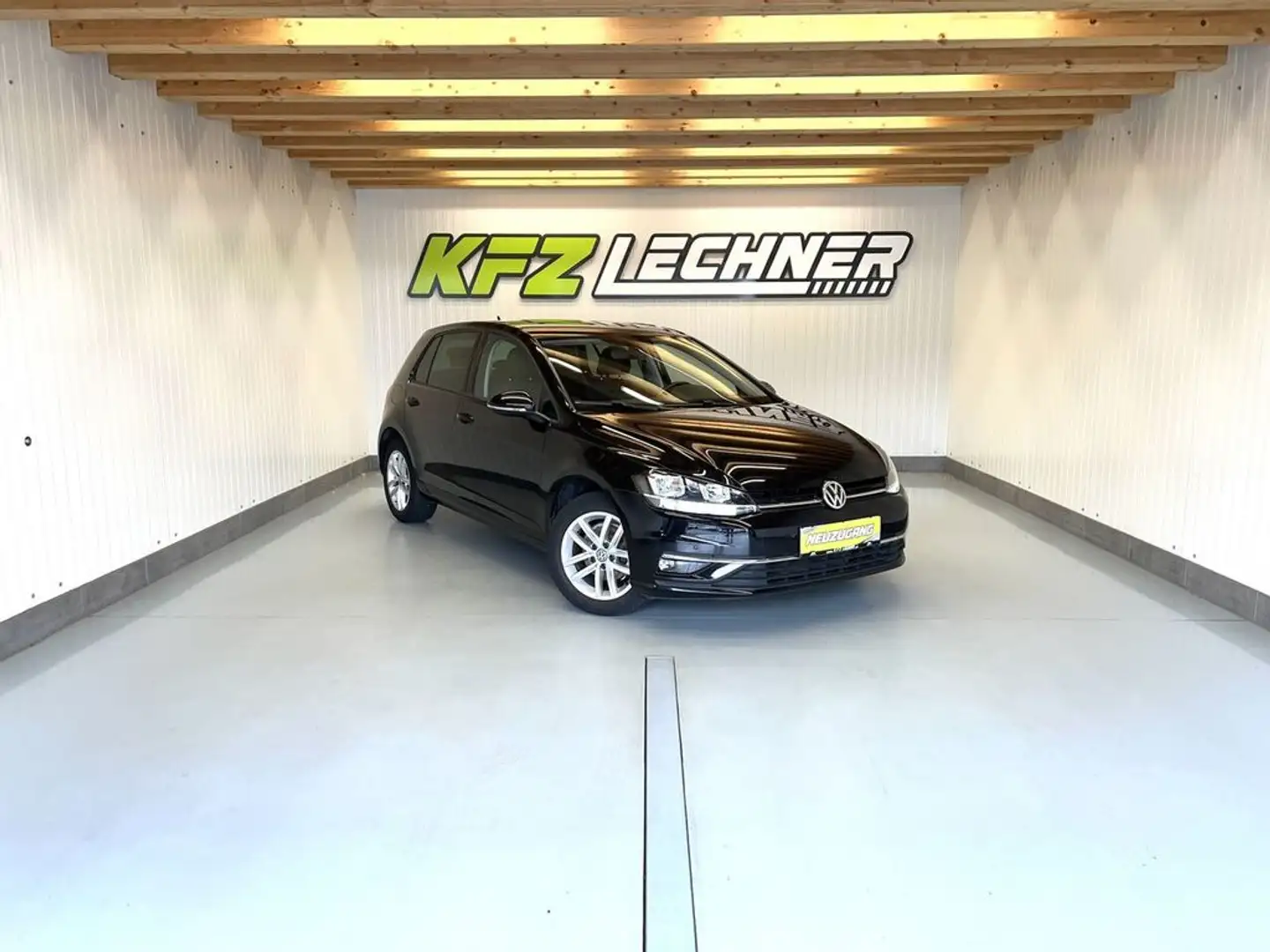 Volkswagen Golf 1,0 TSI ''NAVI*FREISPR*SITZH*PDC*USB'' Zwart - 1