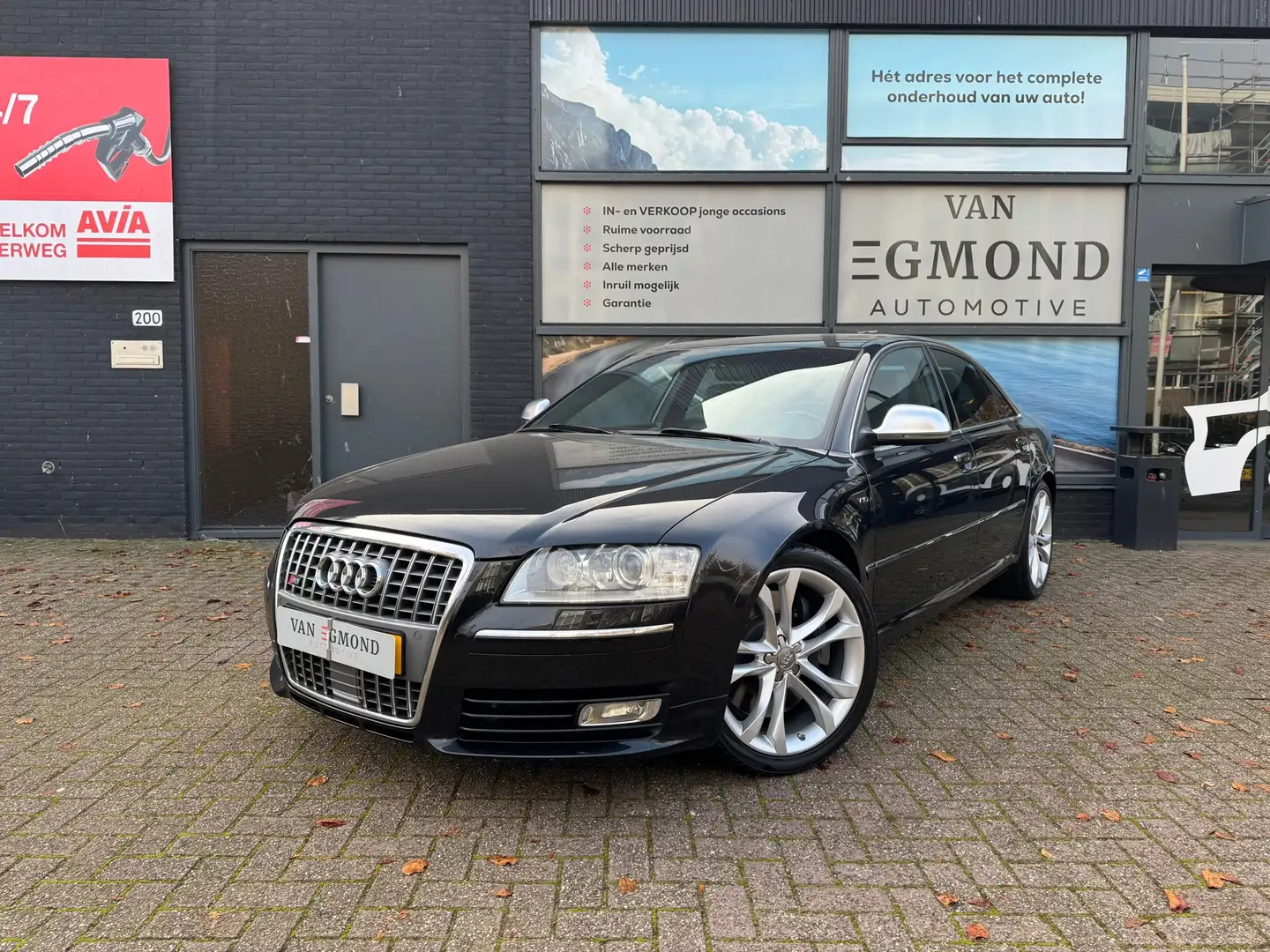 Audi S8 5.2 S8 V10 quattro Pro Line Schwarz - 1
