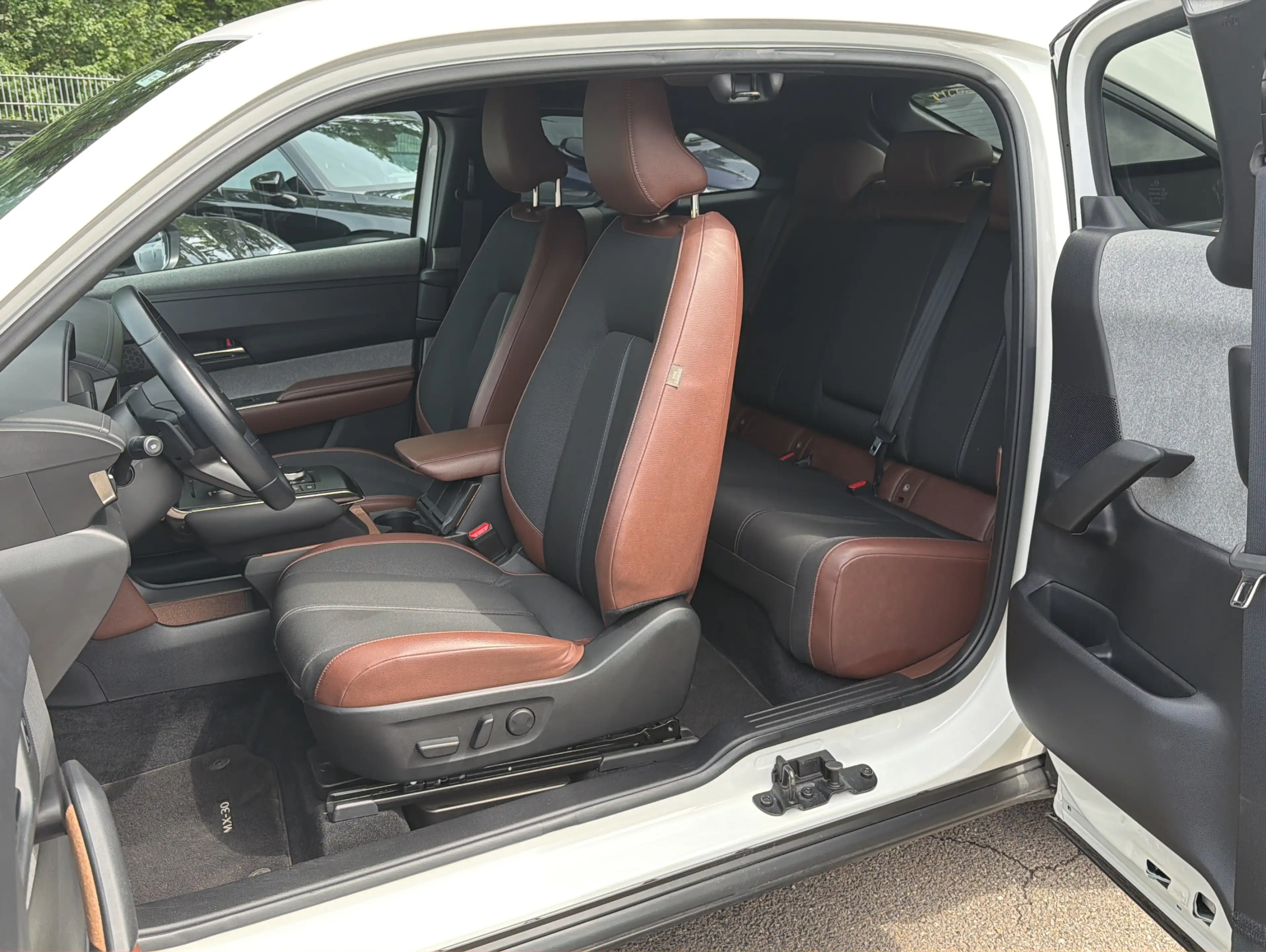 Mazda MX-30 e-SKYACTIV Ad'vantage ACC HUD Navi LED — photo 12
