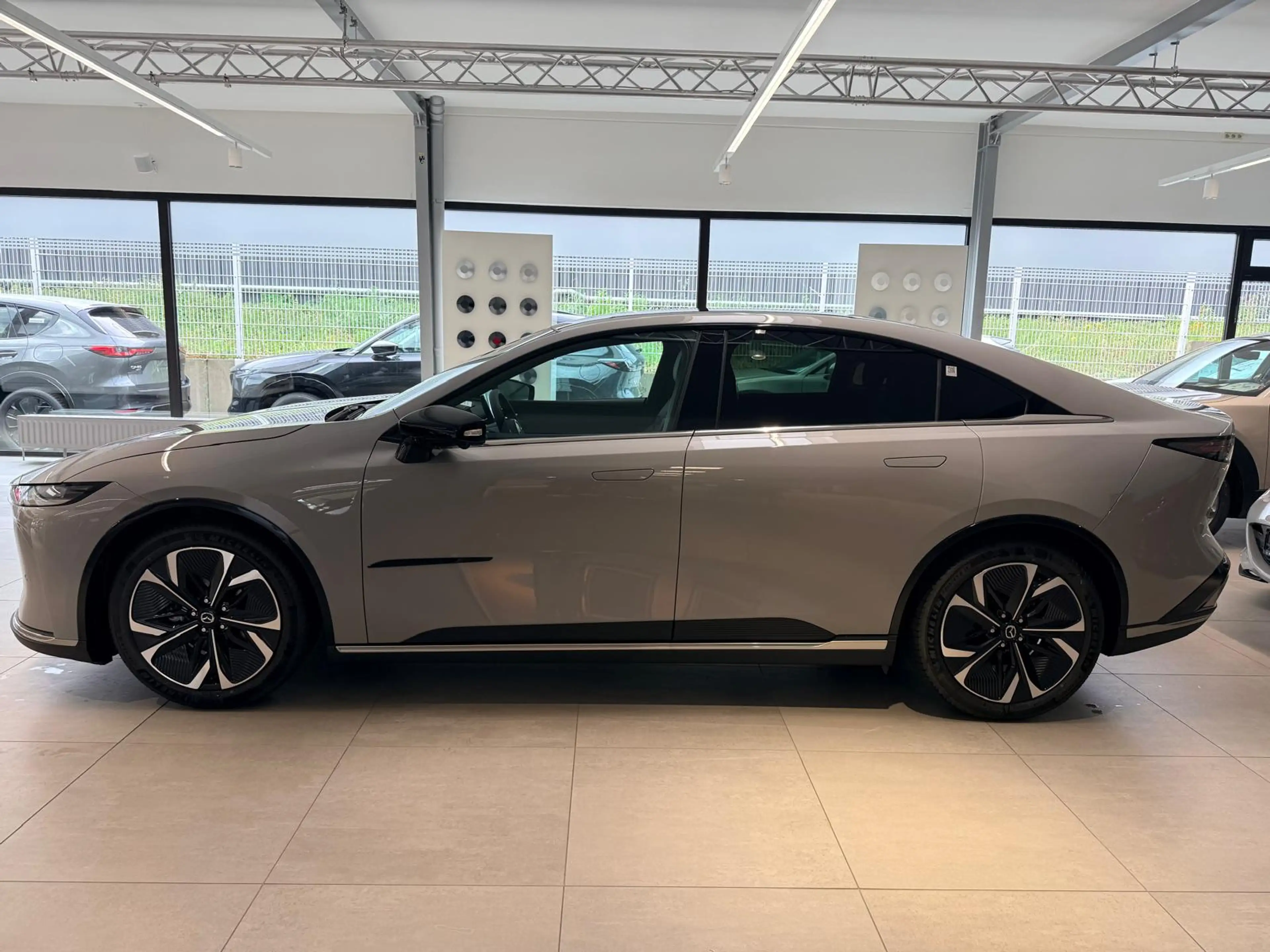 Mazda 6e Takumi 258 PS *Pano*360*Navi*Neuwagen* — photo 7