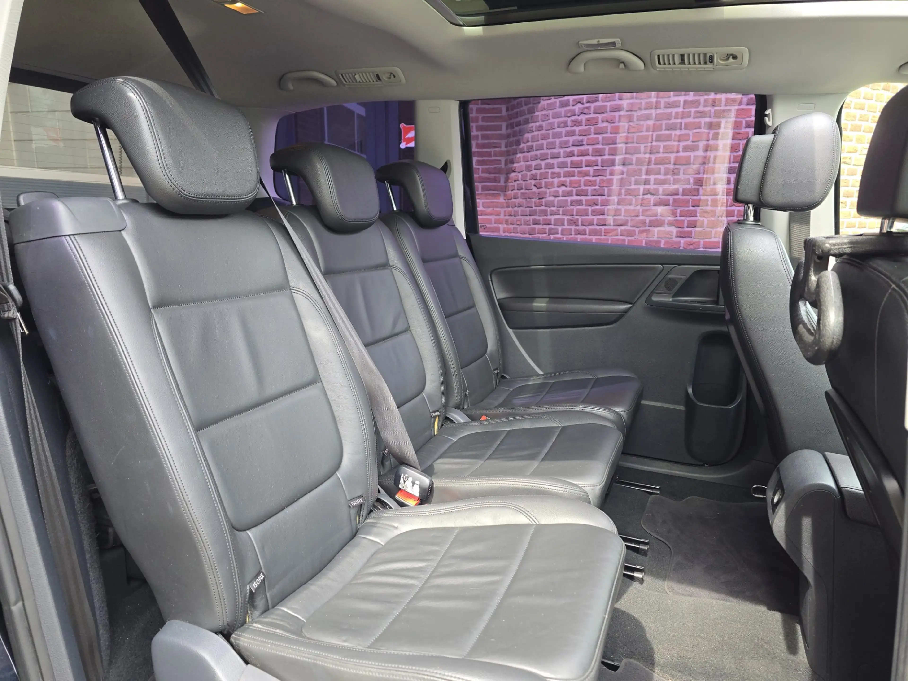 Volkswagen Sharan 2.0 TSI Highline 7p. Pano |Leer |DSG — photo 9