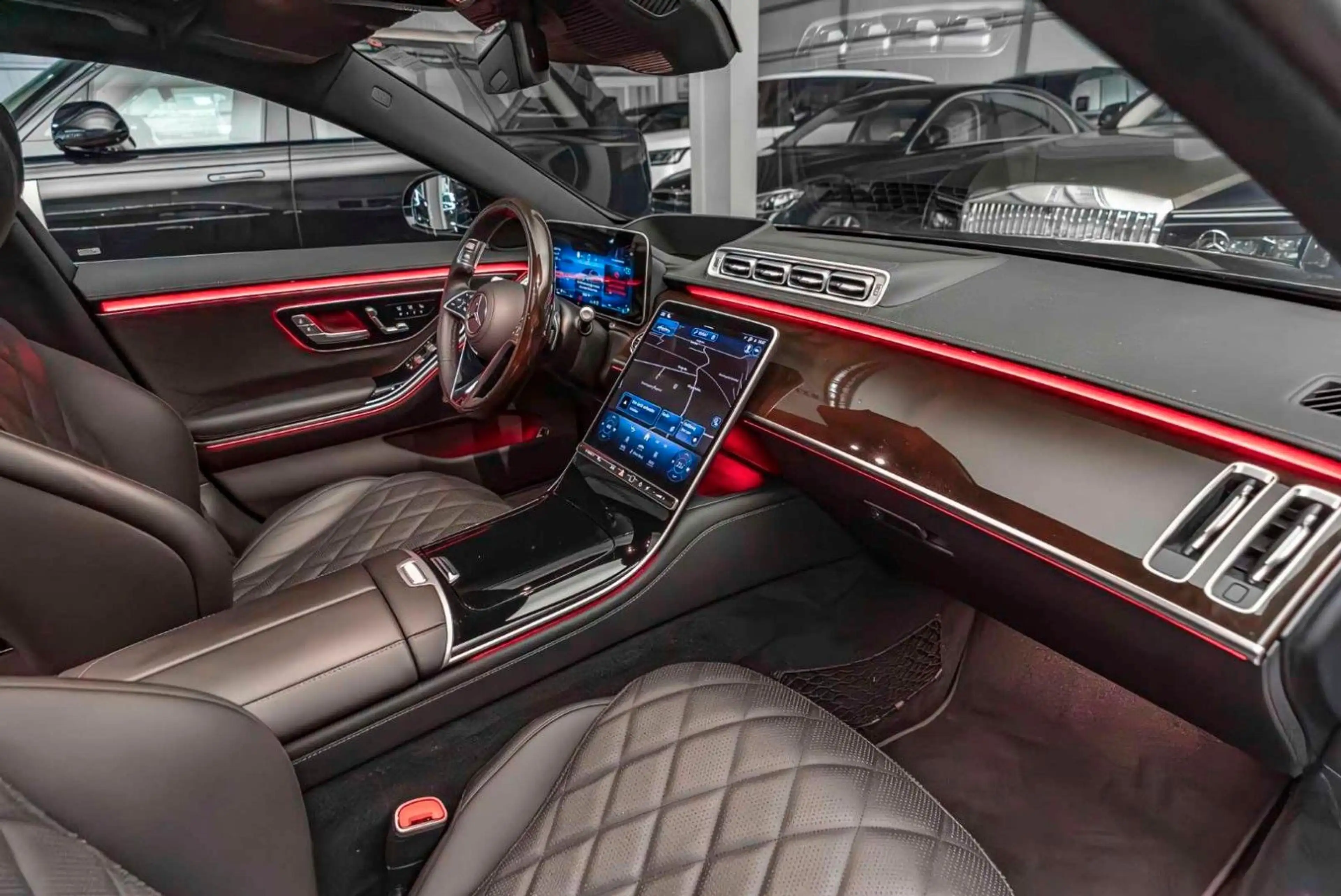 Mercedes-Benz S 580 4M L AMG Line / MY2025 / TV/ Rear Steering — photo 3