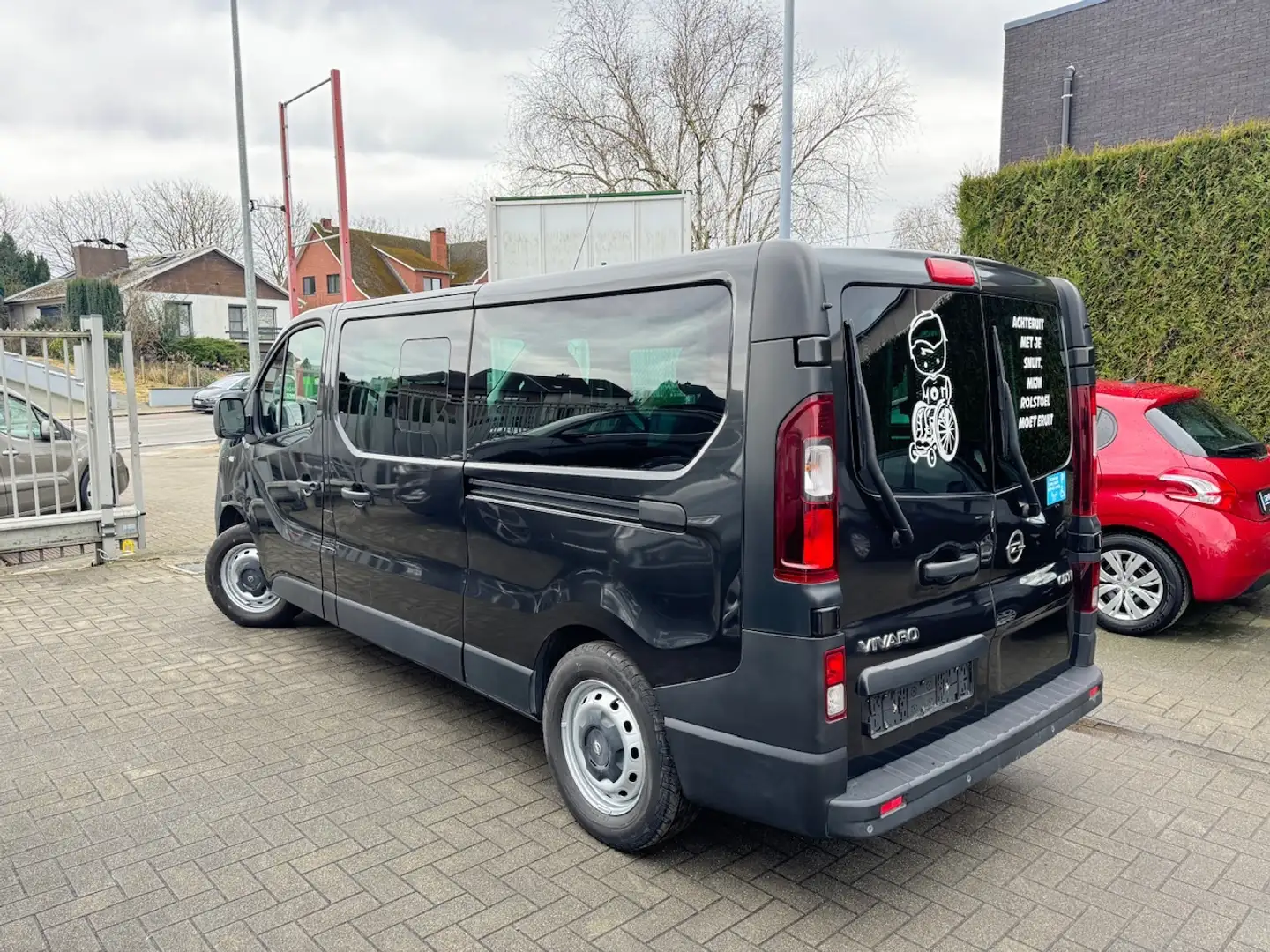 Opel Vivaro 1.6 CDTi ROLSTOELLIFT INVALIDE PMR ♿️ Noir - 2