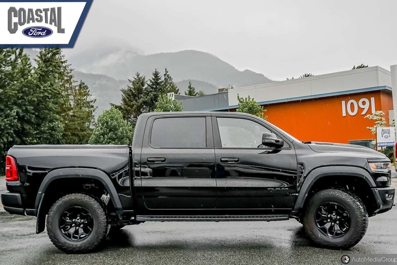 2025 RAM 1500 RHO UCONNECT NAV WITH 14.4 DISPLAY | MOPAR RHO GRA — снимка 4