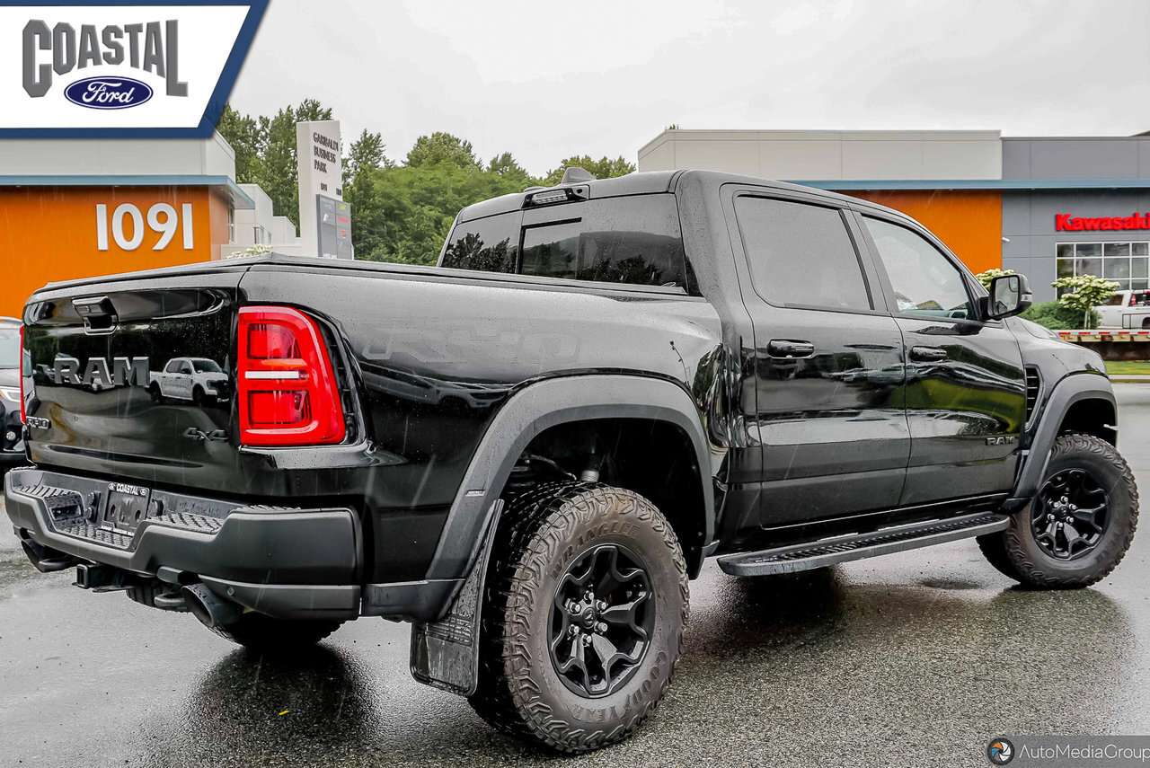 2025 RAM 1500 RHO UCONNECT NAV WITH 14.4 DISPLAY | MOPAR RHO GRA — снимка 5