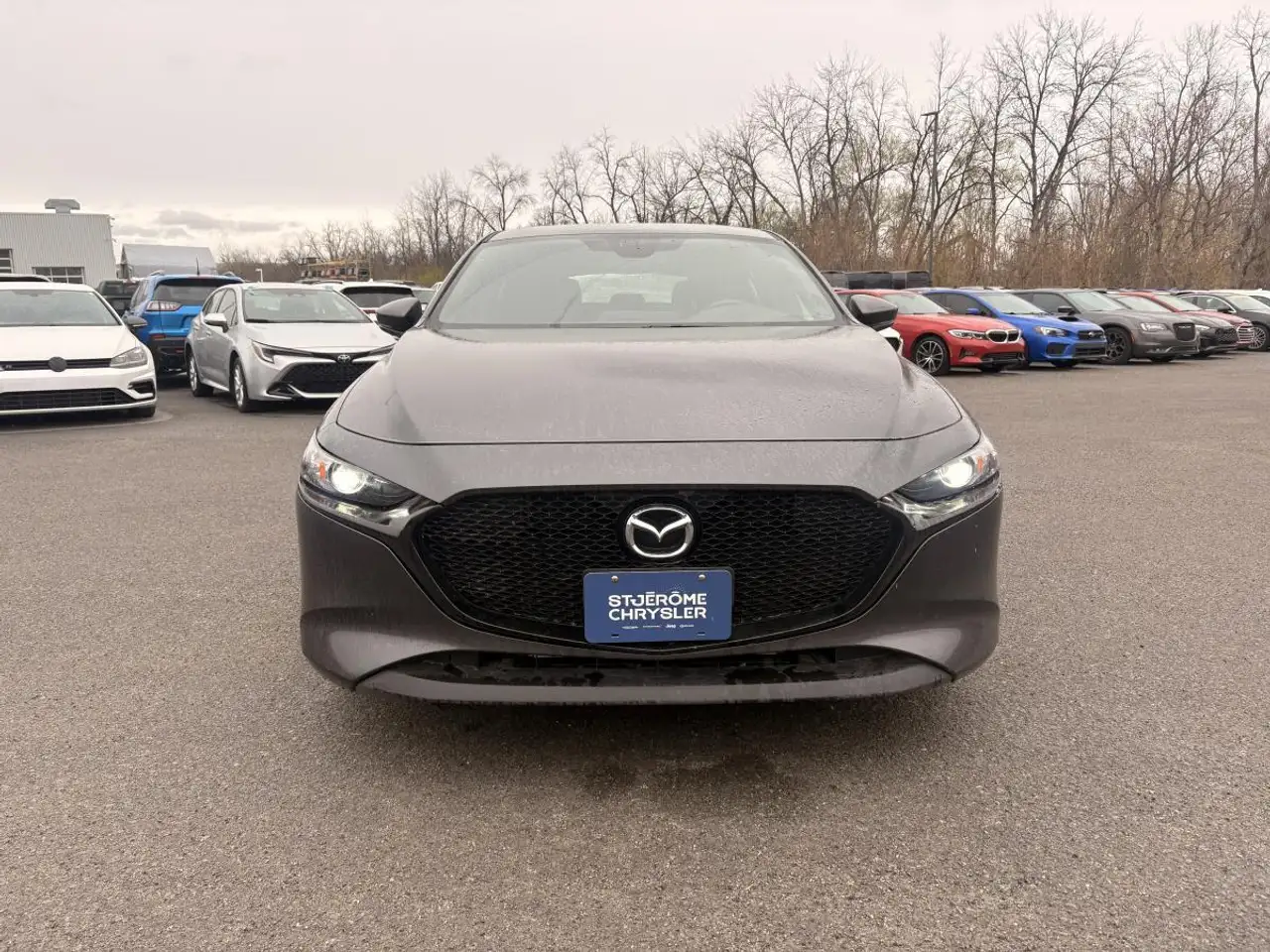 Mazda 3 снимка Mazda 3