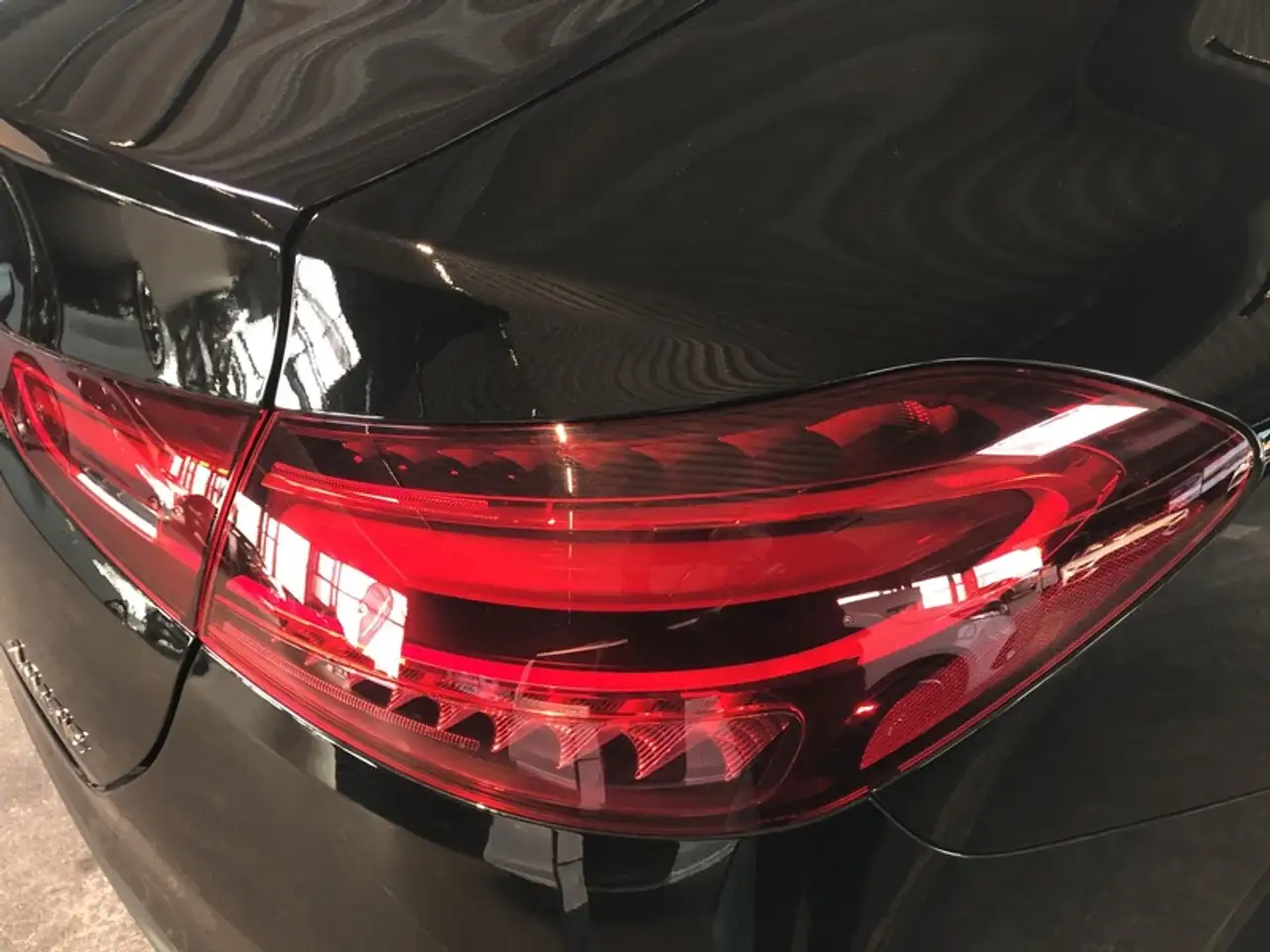 Mercedes-Benz GLE 450 d 4m Coupé AMG NIGHT PANO STANDHZG AHK 13