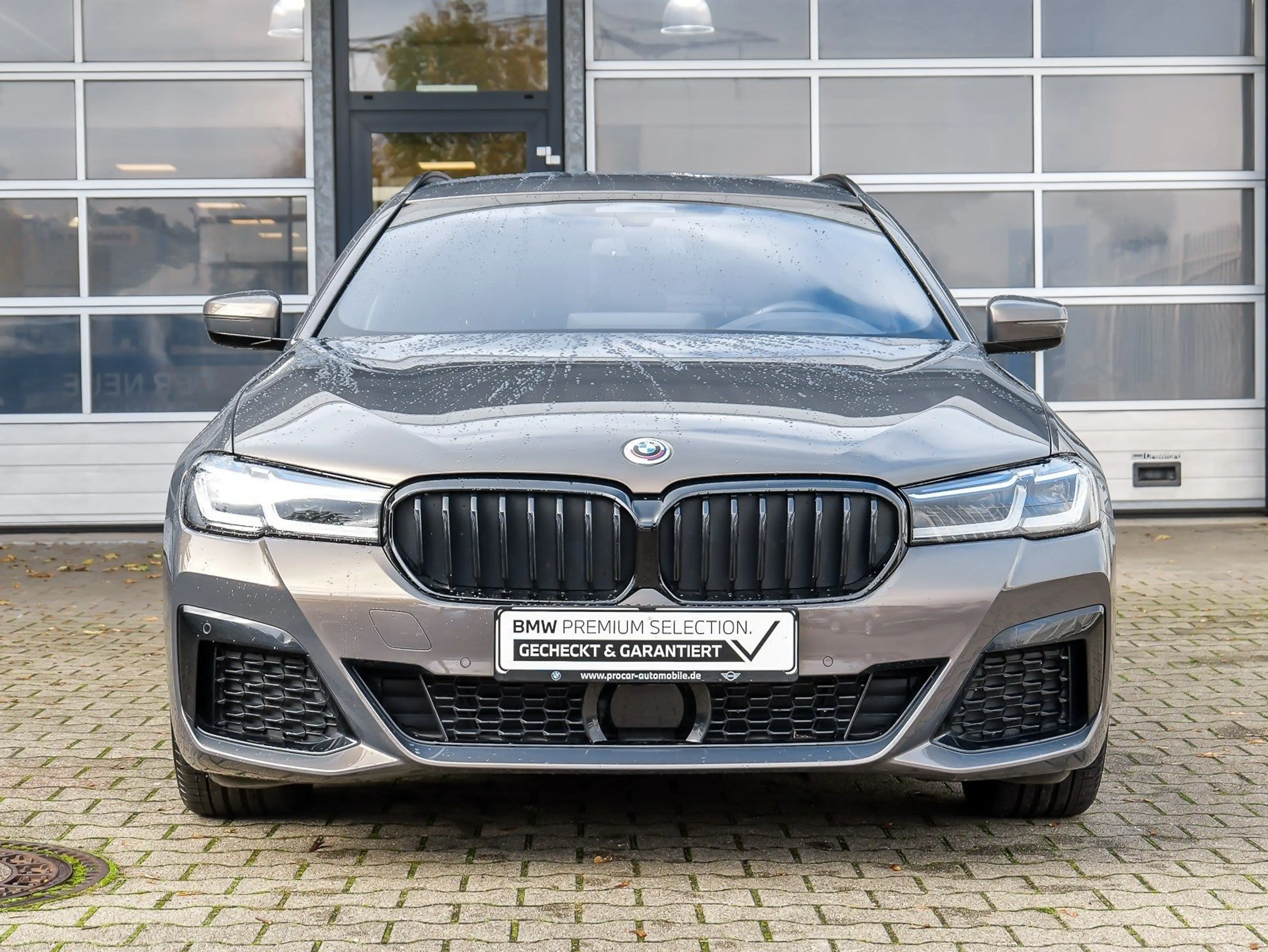 BMW 530 e xDrive Touring M-Sport  HUD+ACC+Laser+Navi+HiFi+ — photo 9