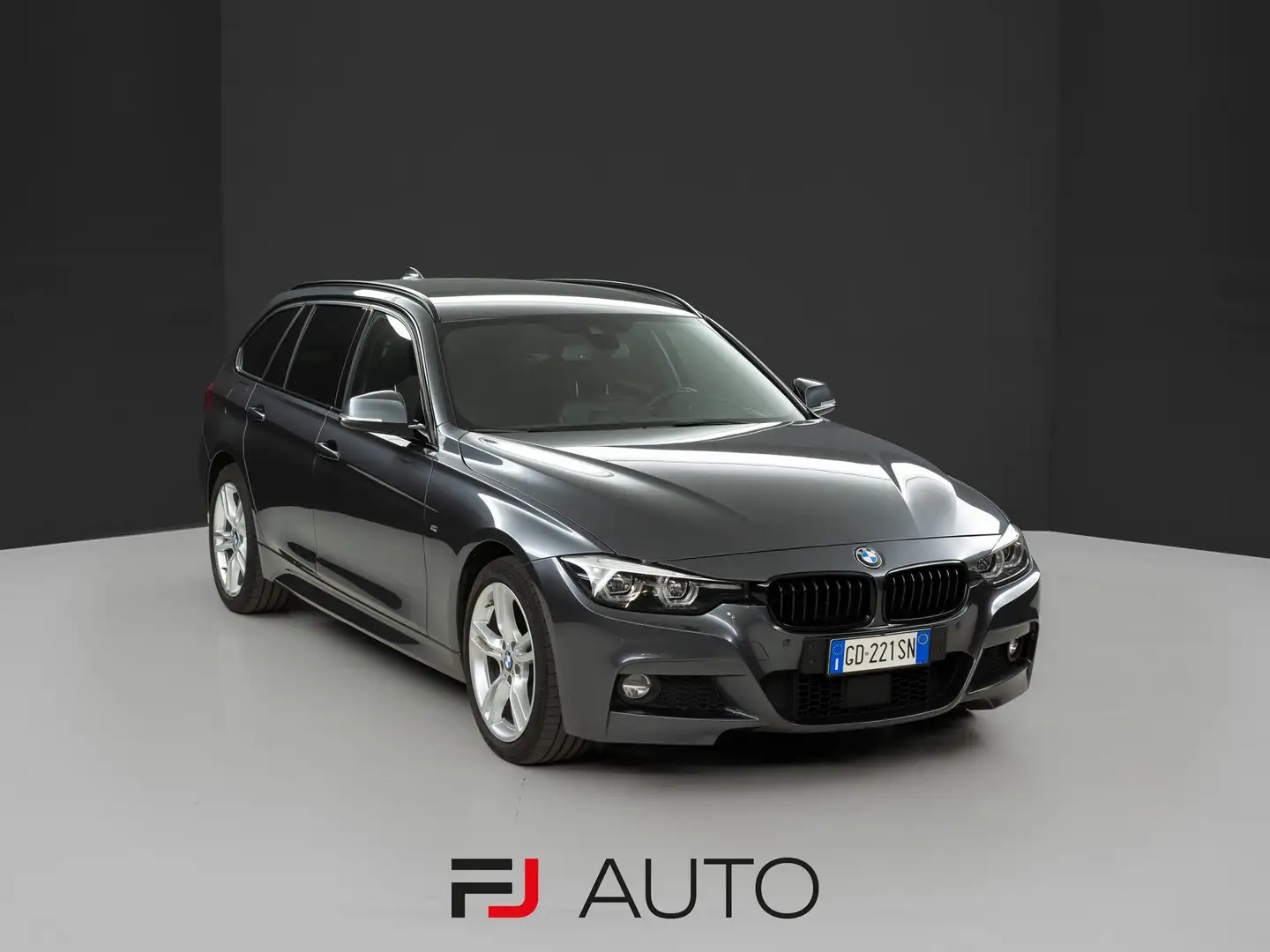 BMW 320 320iA xdrive Msport auto M Sport Grigio - 2