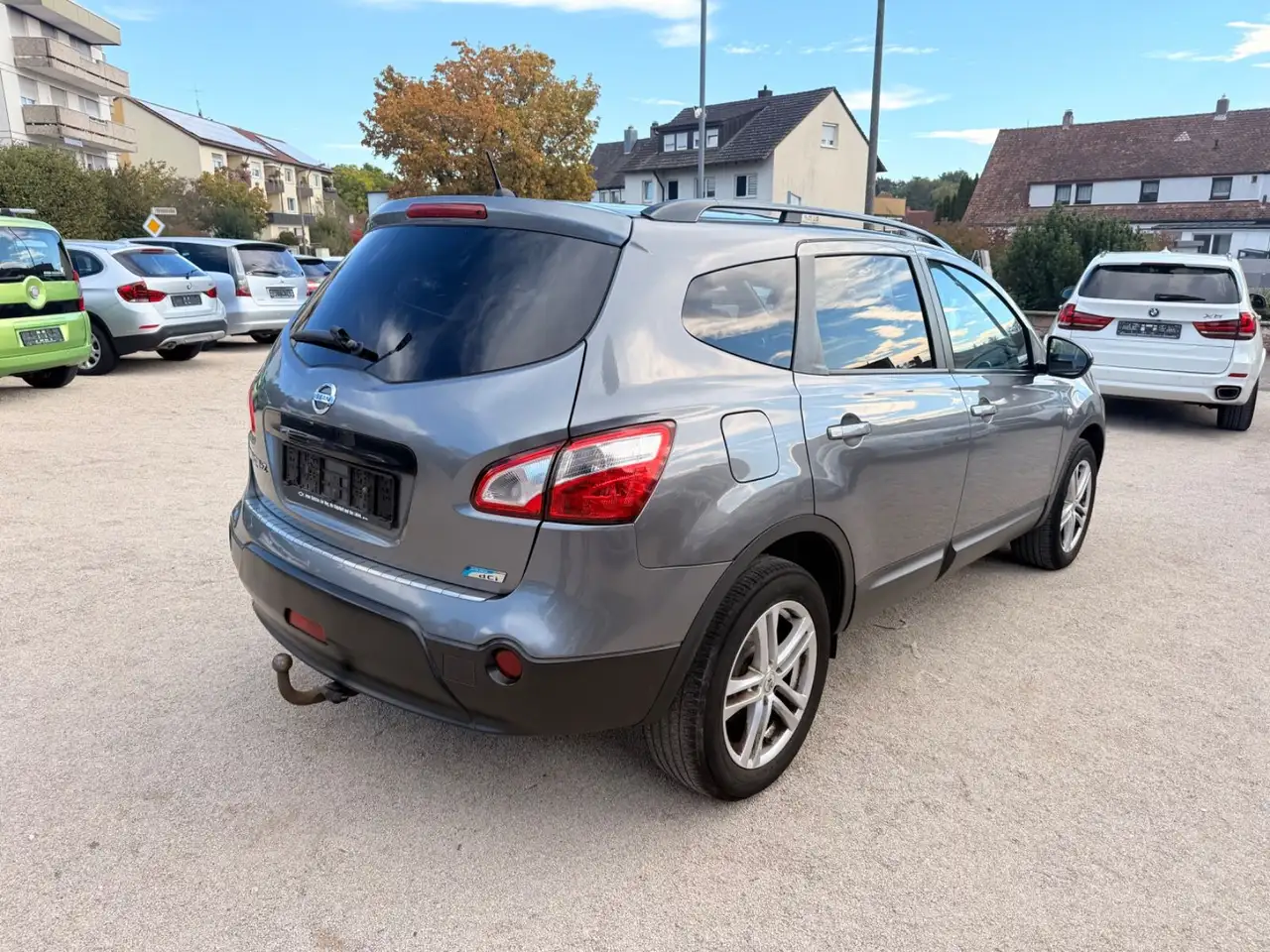 2013 Nissan Qashqai +2 ,7 Sitze,AHK, photograph 3