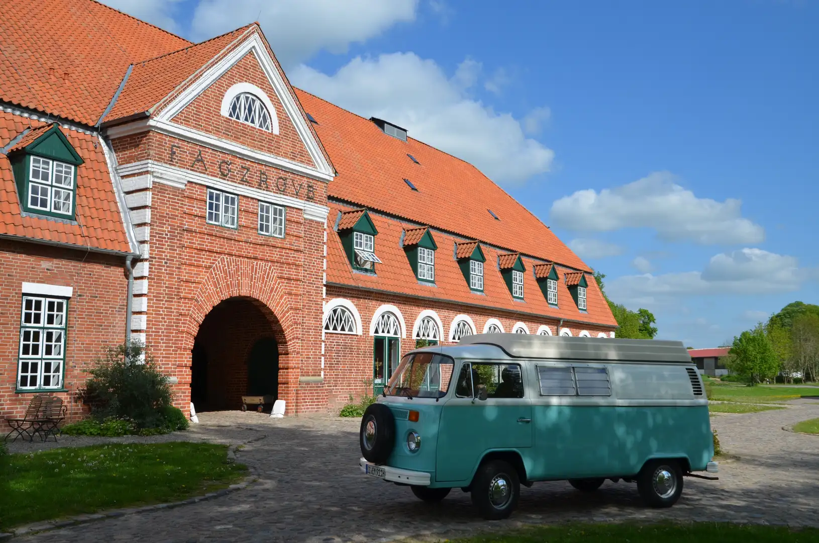 Volkswagen T2 - 2