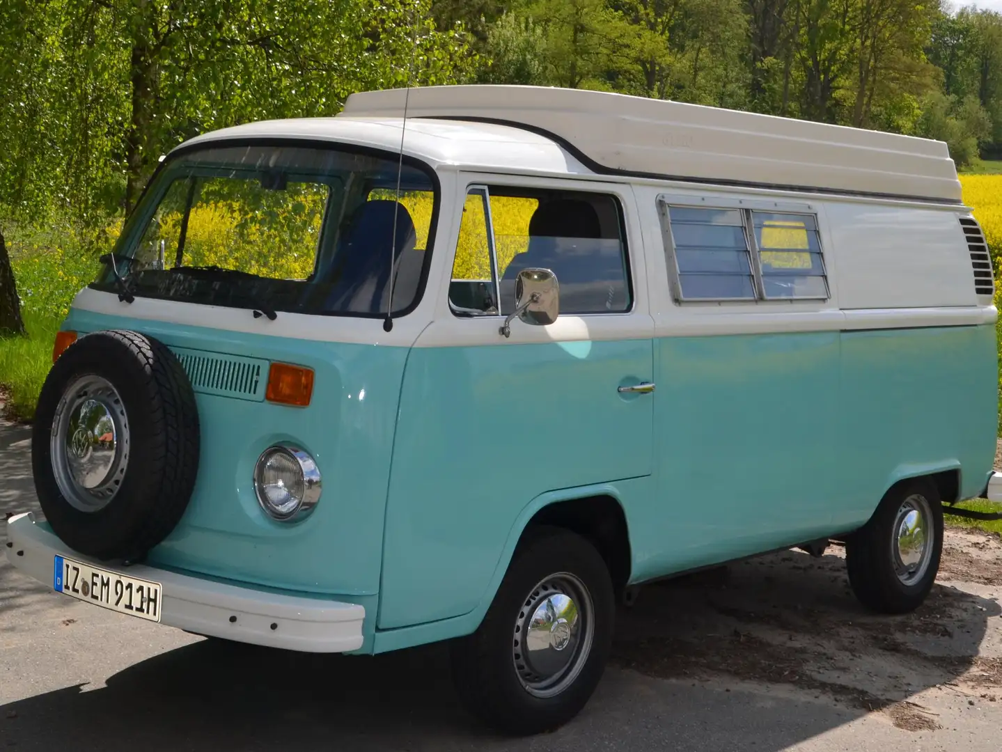 Volkswagen T2 - 1