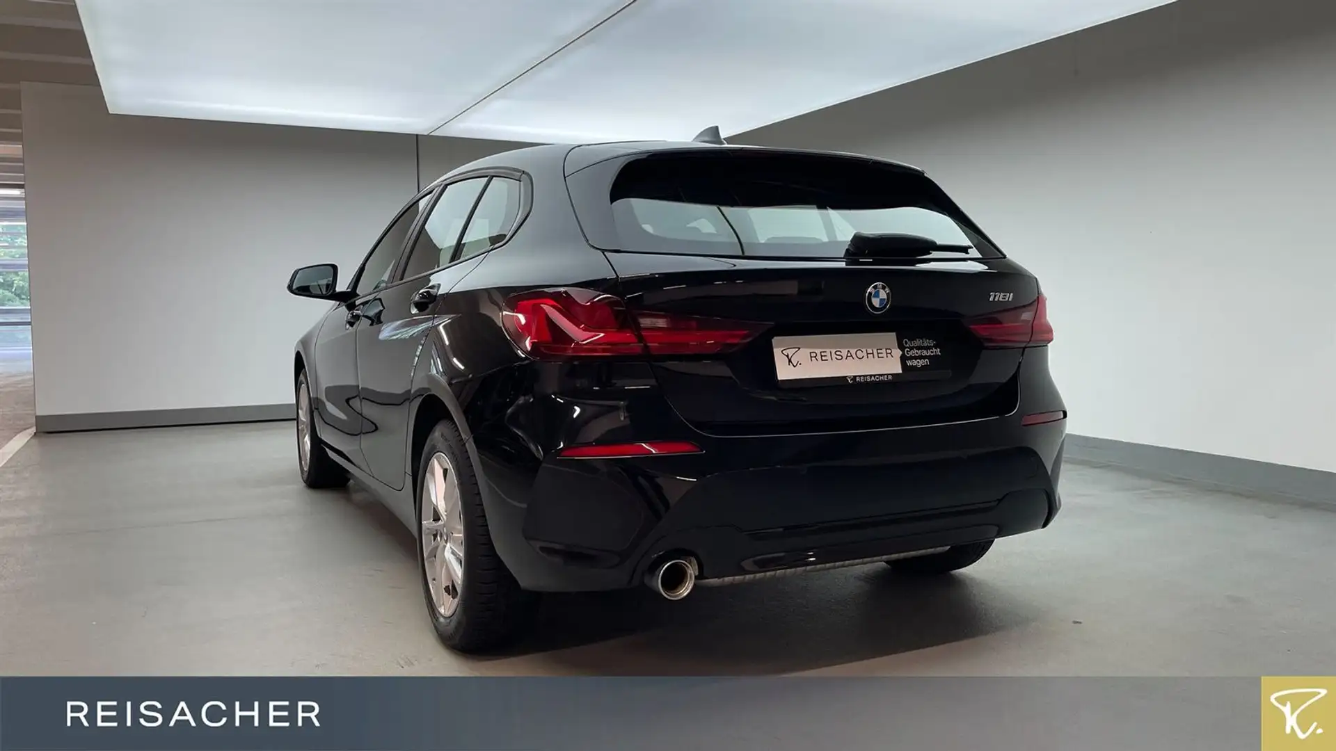 BMW 118 iA Advantage DKG LCProf LED Lordose Schwarz - 2