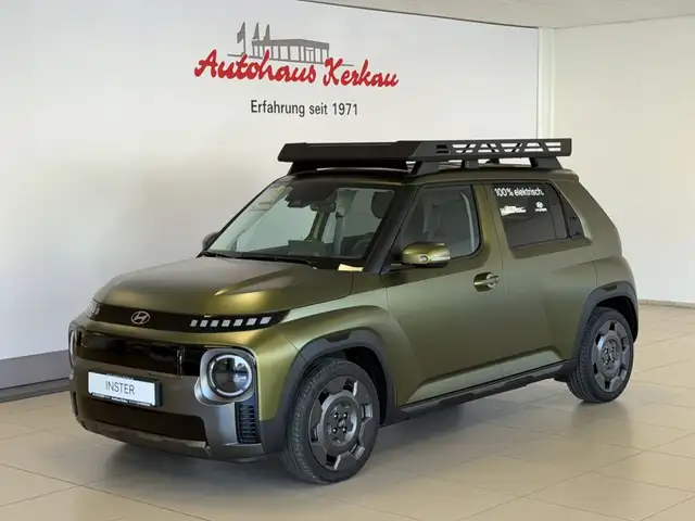 Hyundai Inster 49kWh Cross + Dachträger +