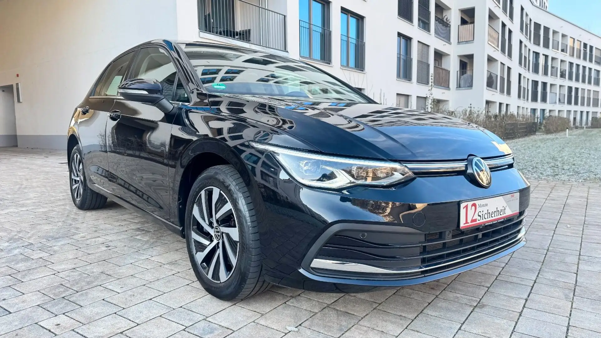 Volkswagen Golf VIII Lim. Style eHybrid, IQ Drive, NAVI,LED Noir - 1