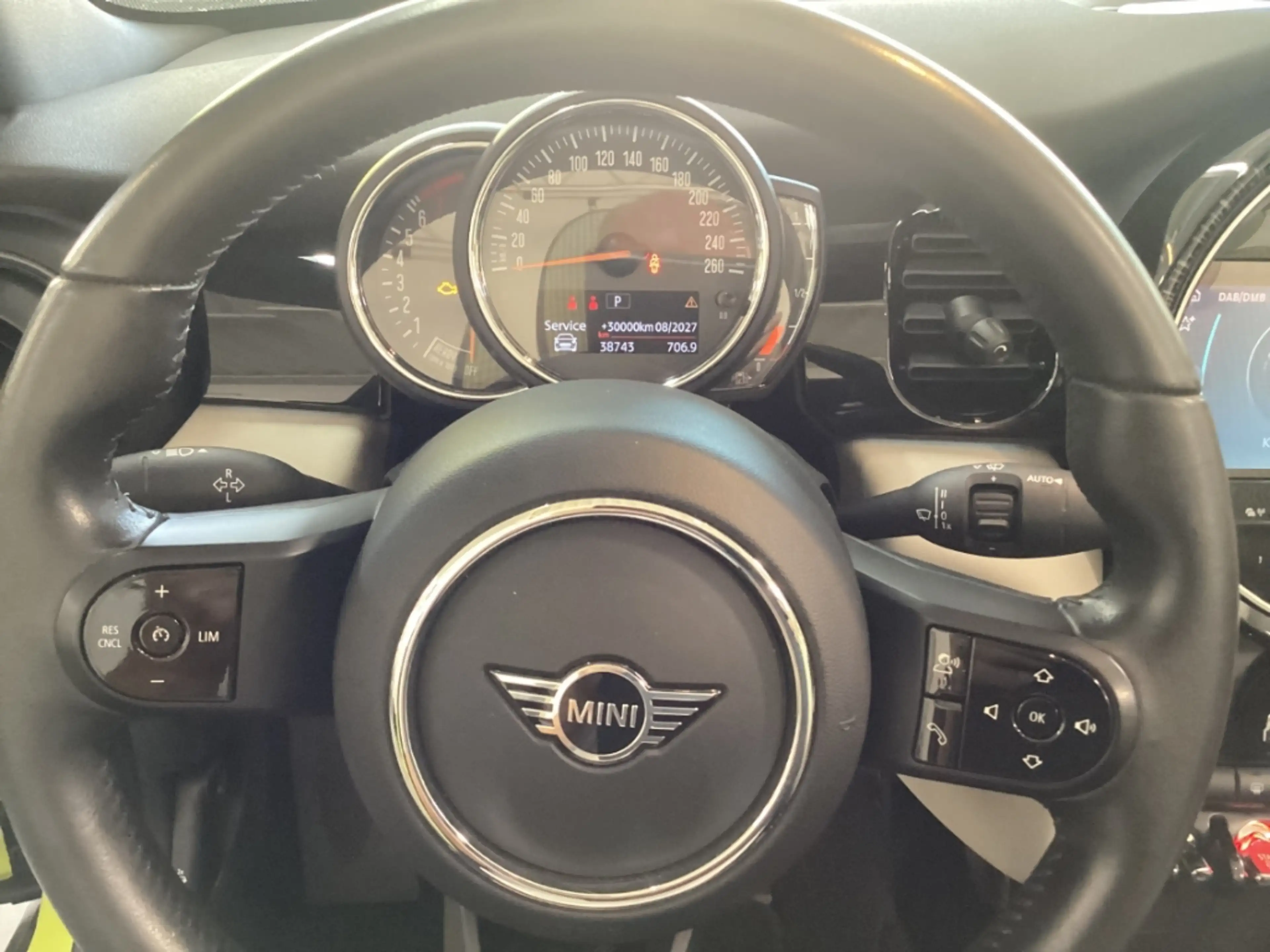 MINI Cooper Cabrio Classic Trim LED DAB Sports. SHZ LMR PDC Tempomat — photo 11